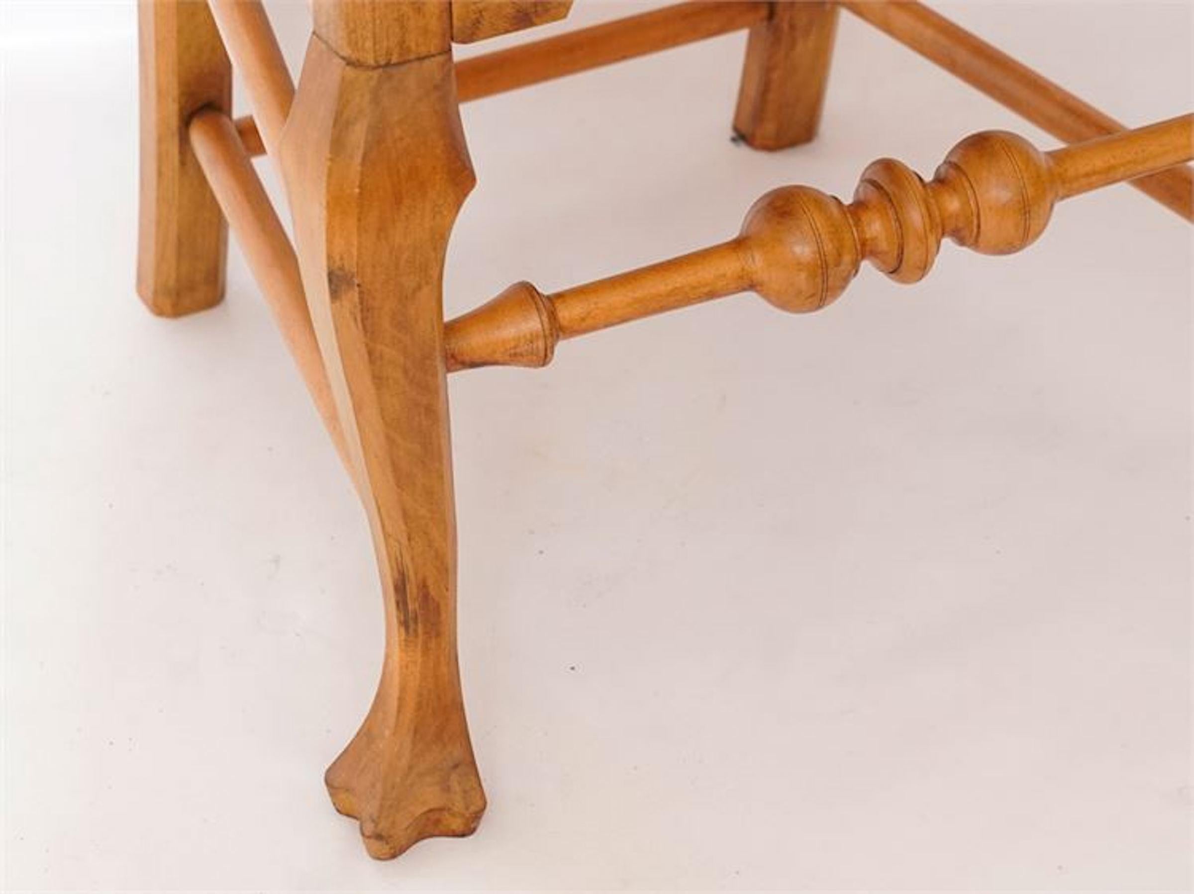 20th Century Six Chippendale Style Tiger Maple Dining Chairs For Sale