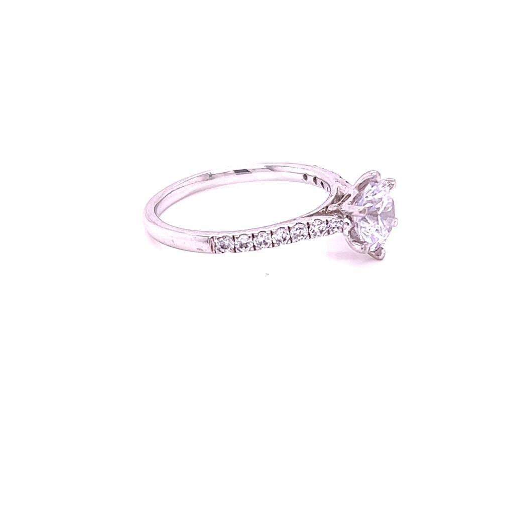 For Sale:  Six-Claw GIA Certified 1 Carat Round Brilliant Diamond Ring in Platinum. 6