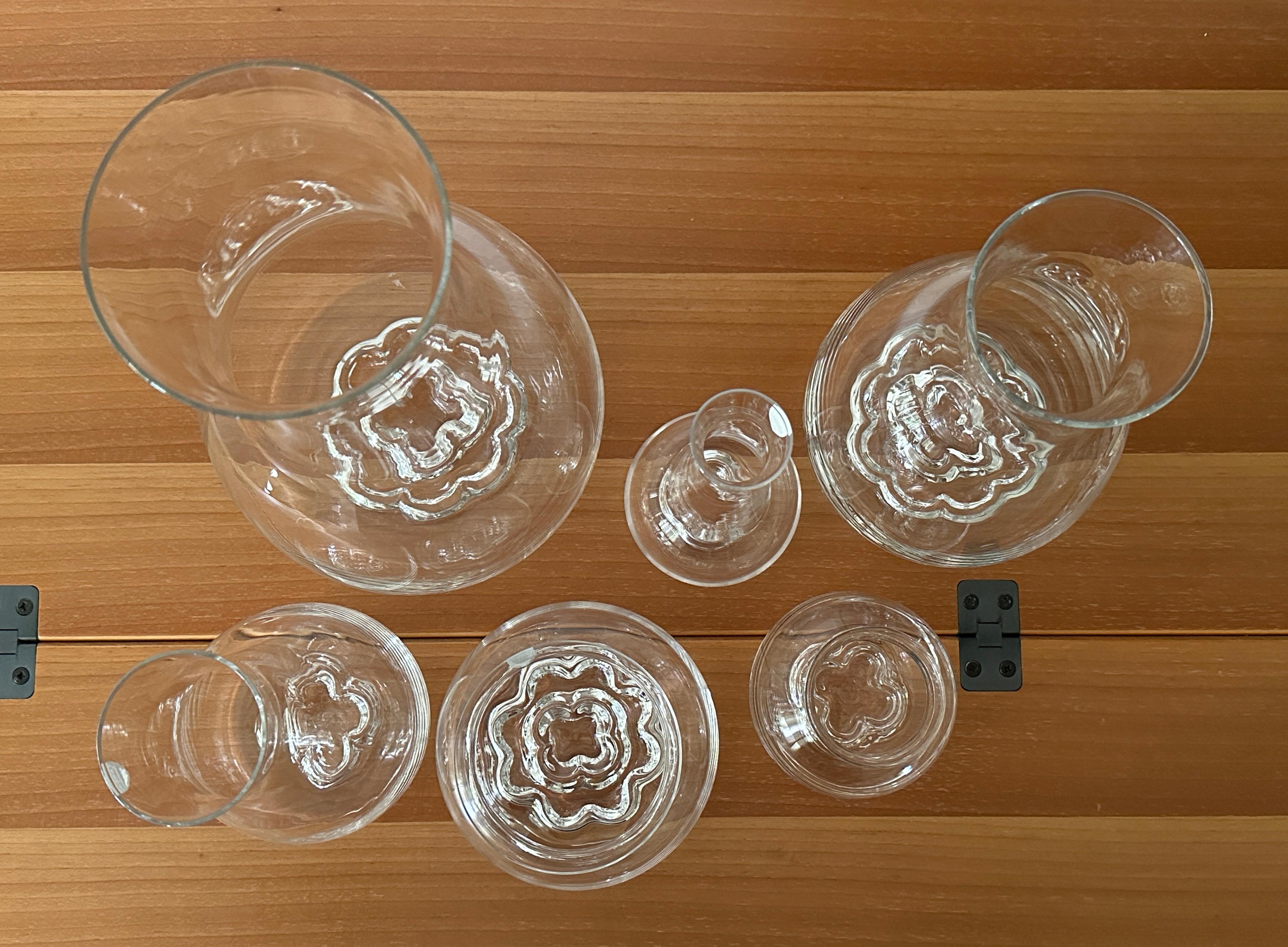 Fait main Six vases transparents conçus par Olle Alberius pour Orrefors en vente