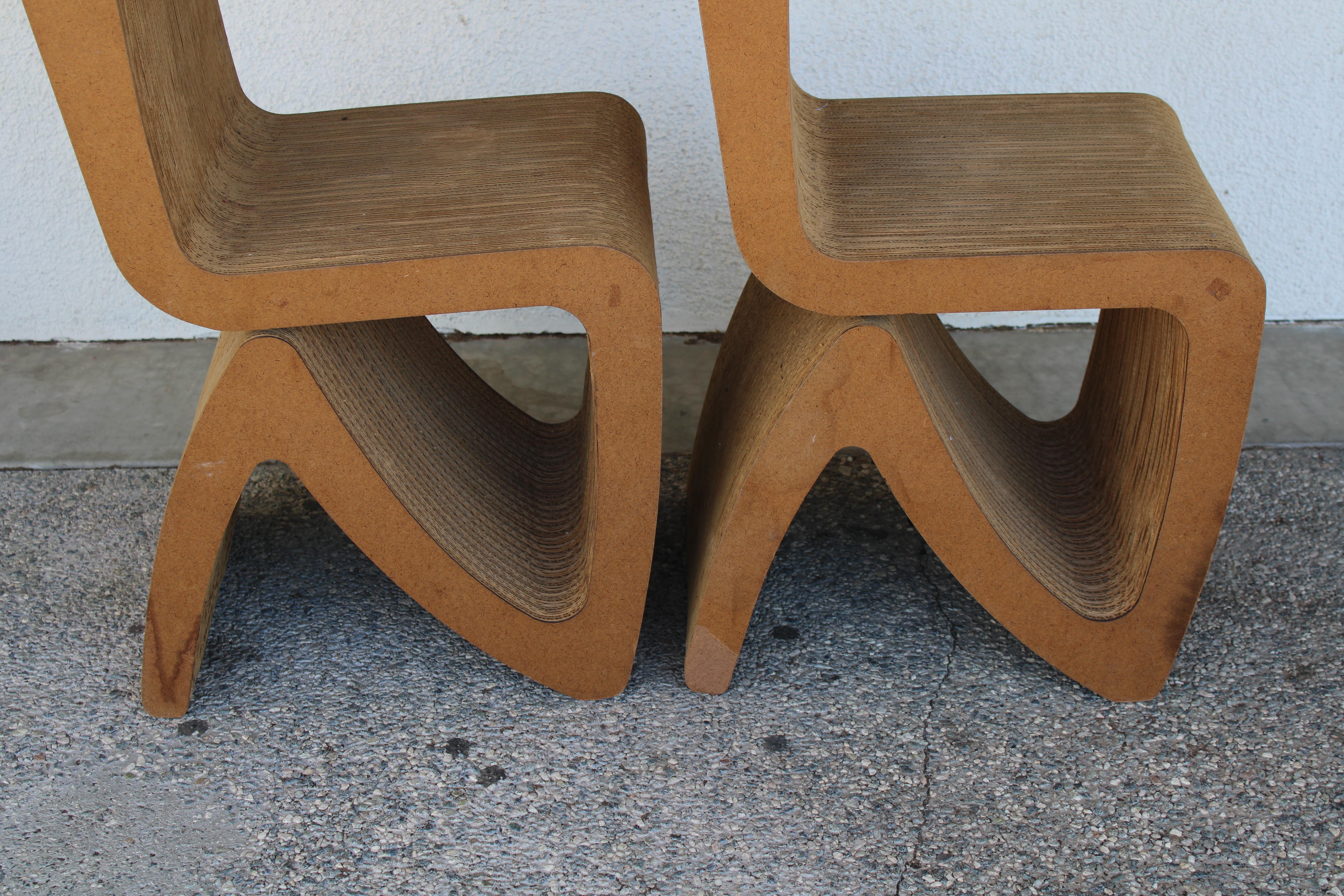 Late 20th Century Six Corrugated Chairs Attributed to Frank Gehry For Sale