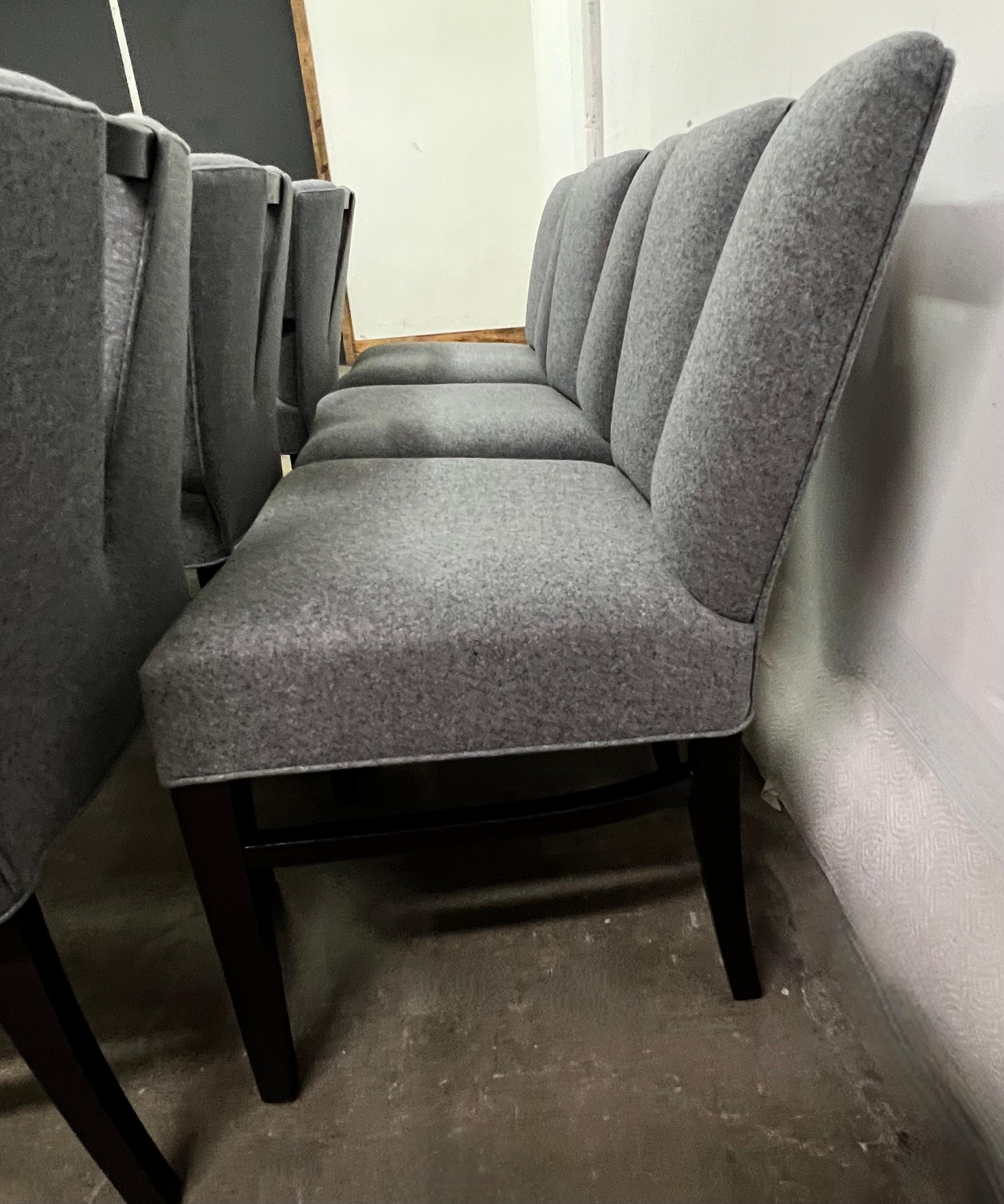 Sechs Korsett-Esszimmerstühle von Paul Frankl aus grauer Wolle im Angebot 2