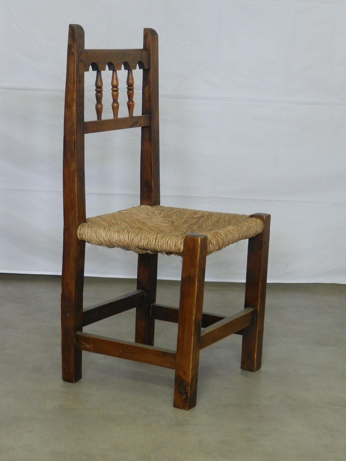 Six rush seat dining chairs in the country French provincial style from a country house in SW France
Solid and sturdy set of six chairs
Artisan made each chair is individual with varied knot marks to the wood
Charming and rustic
Very good