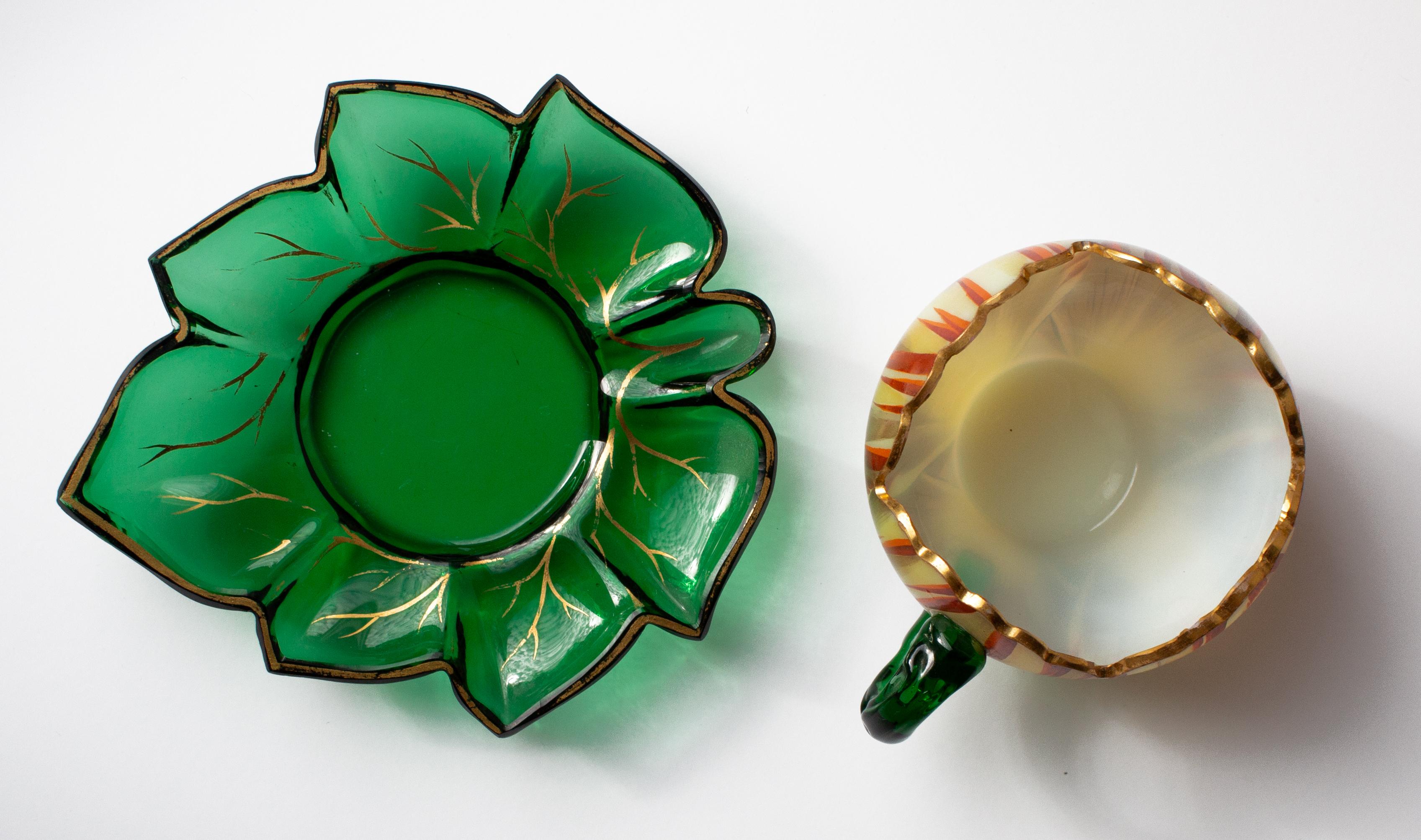 Six Cups with Saucers, Theresienthal, Bohemia c. 1900 In Good Condition For Sale In Stockholm, SE