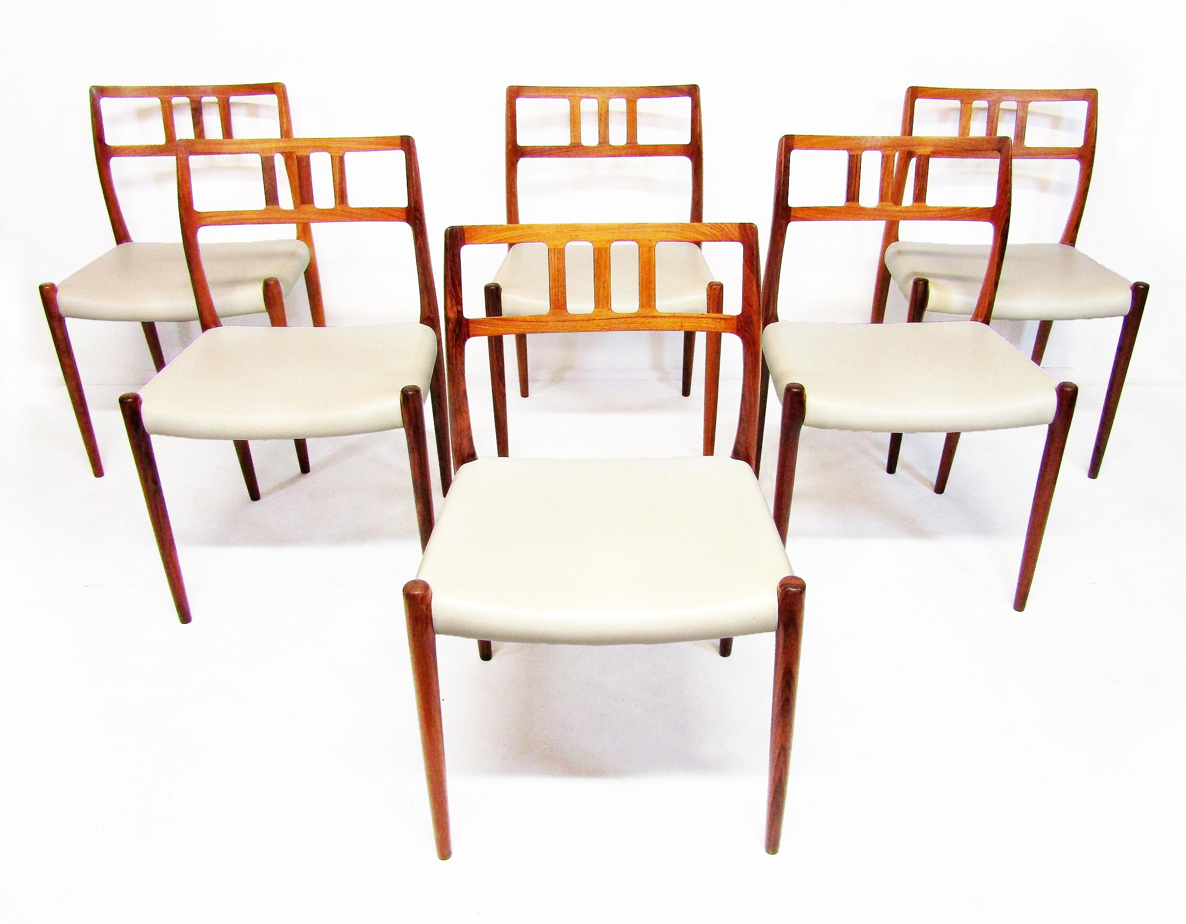 Sechs dänische Stühle „Modell 79“ aus Palisanderholz von Niels Moller, um 1960 im Zustand „Gut“ in Shepperton, Surrey