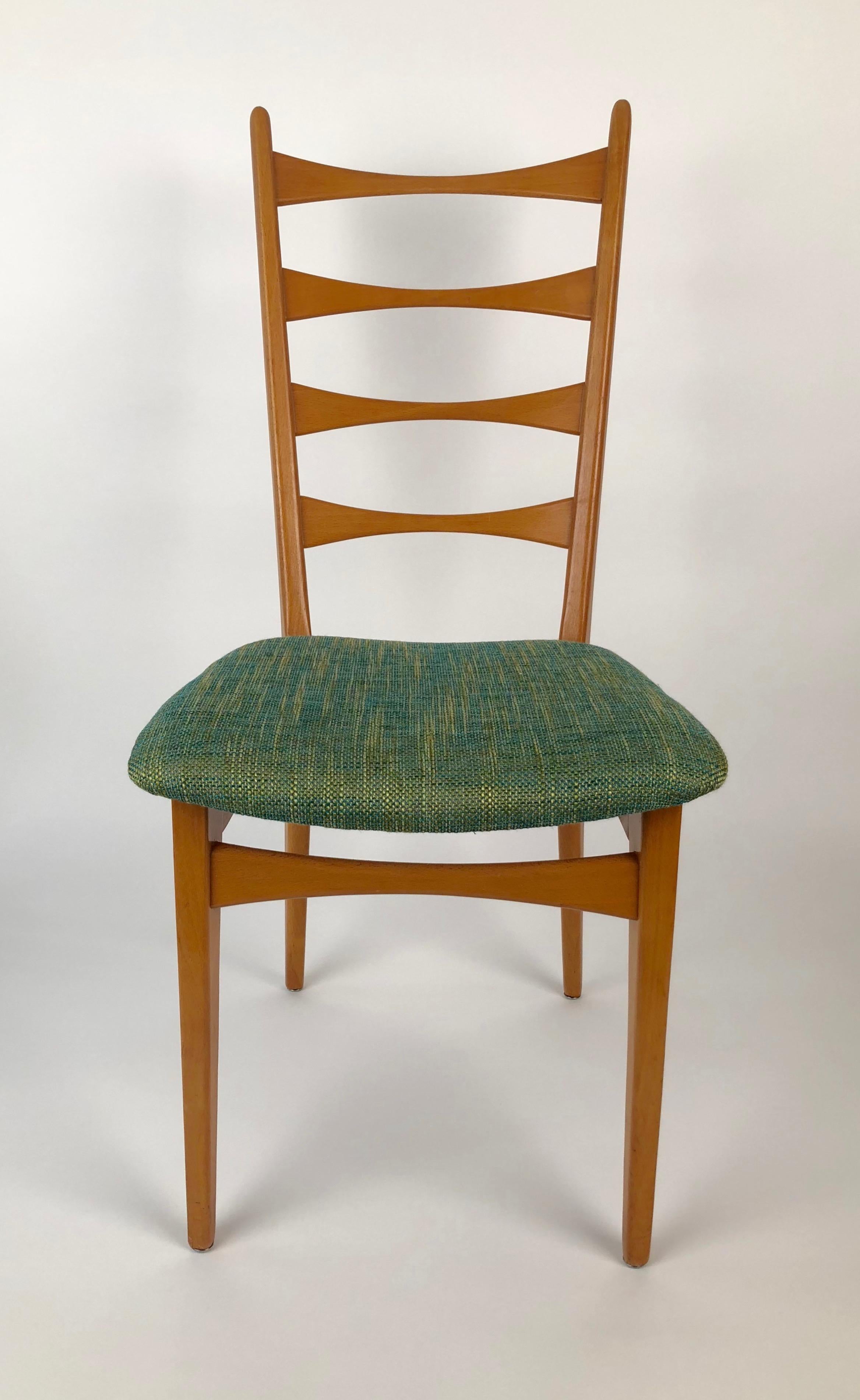 Six Danish Modern Midcentury Ladder Back Dinning Chairs In Good Condition For Sale In Vienna, Austria