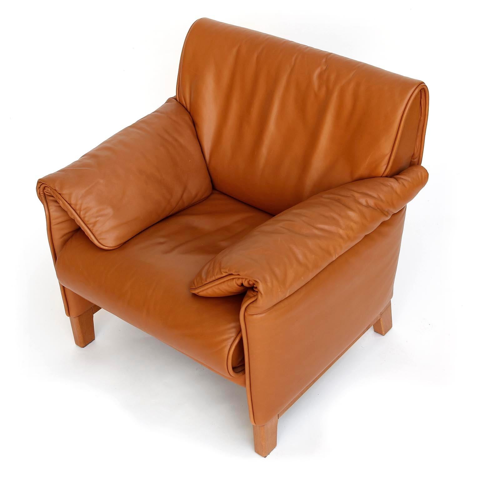 Swiss Four De Sede 'DS-14' Armchairs Lounge Chairs, Cognac Leather Teak, 1989 For Sale