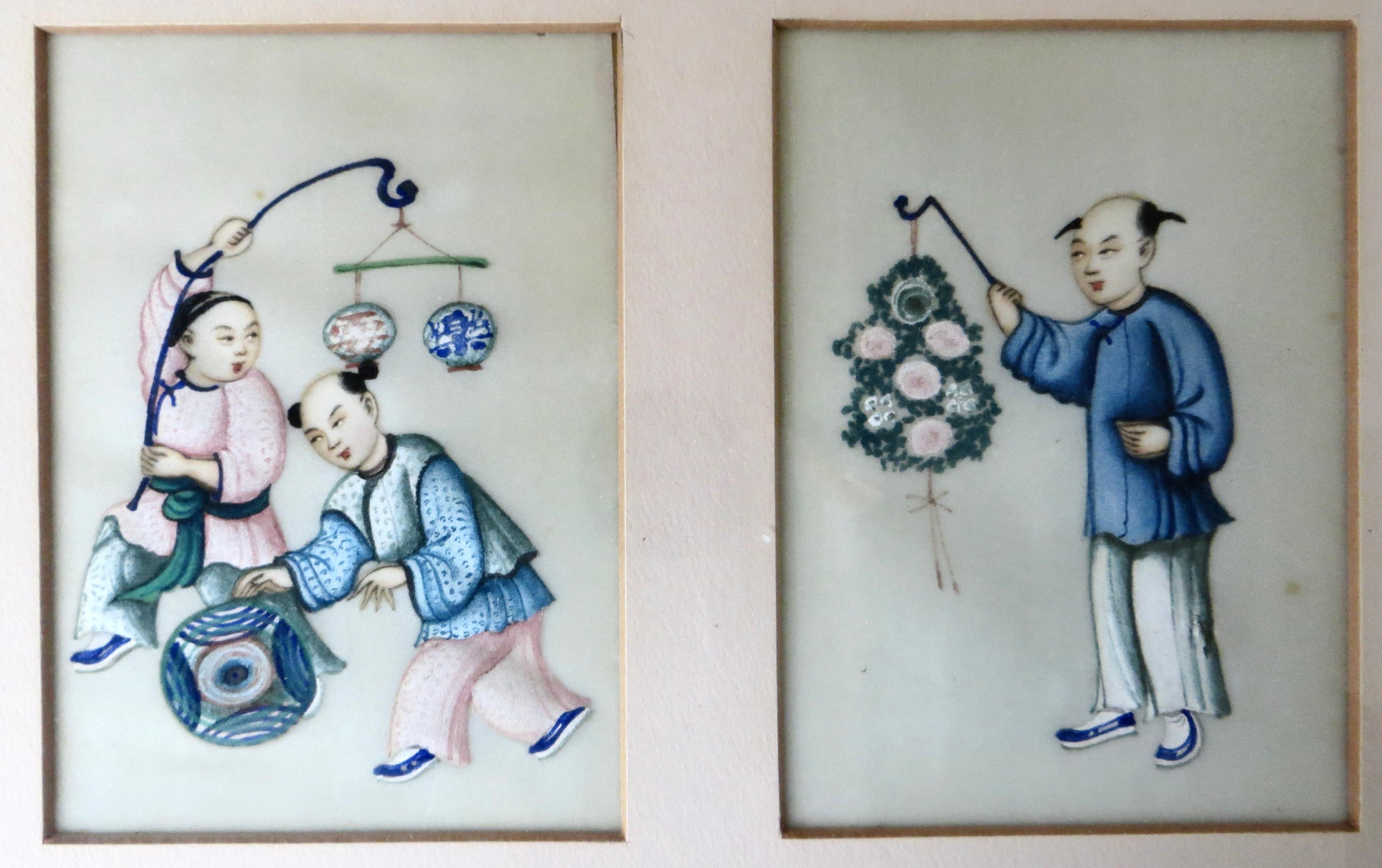 Chinois Six petits objets du 19e siècle. Peintures à la moelle chinoises Qing montées dans (3) cadres assortis en vente