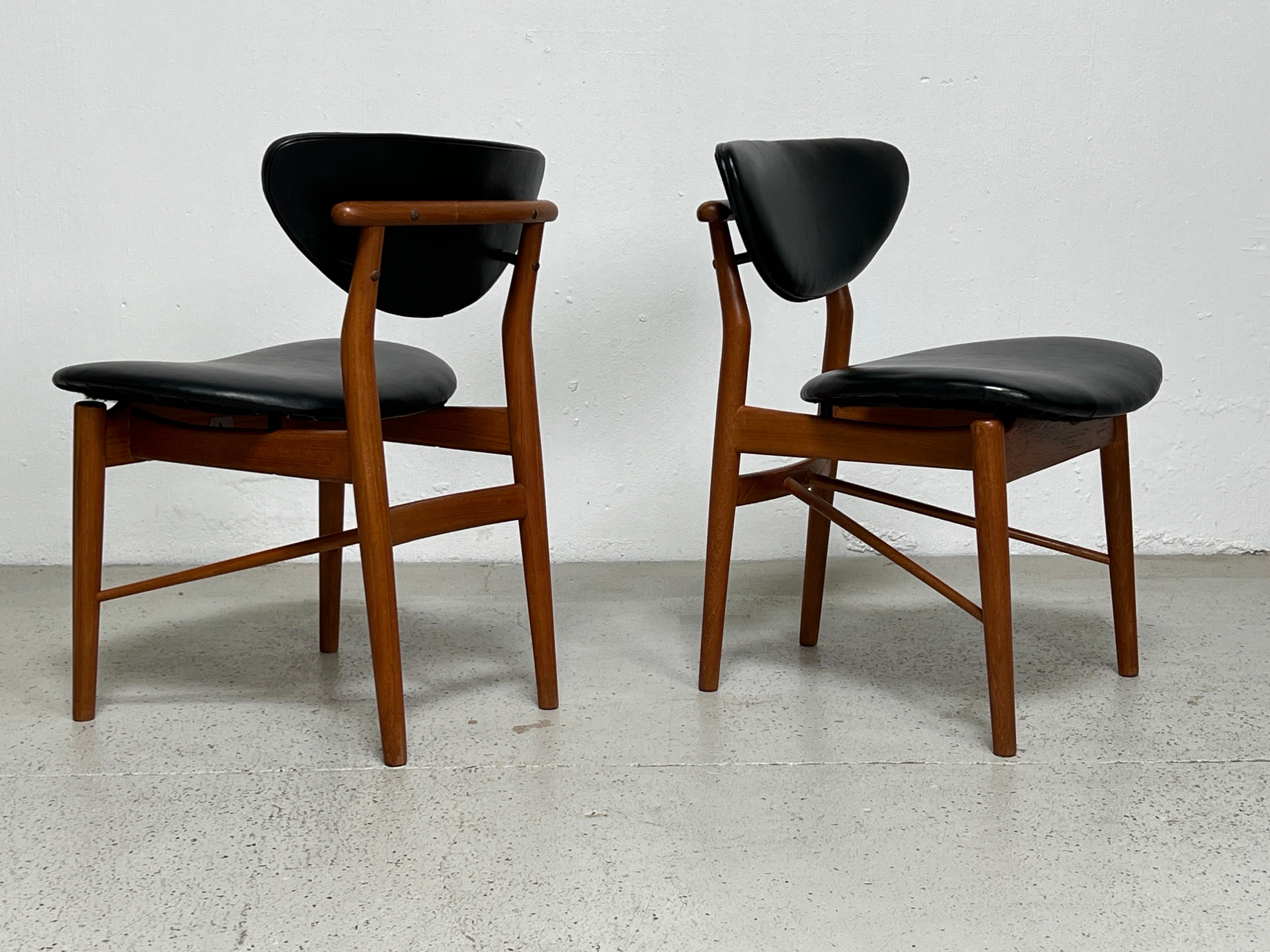 Six Dining Chairs by Finn Juhl for Niels Vodder For Sale 5