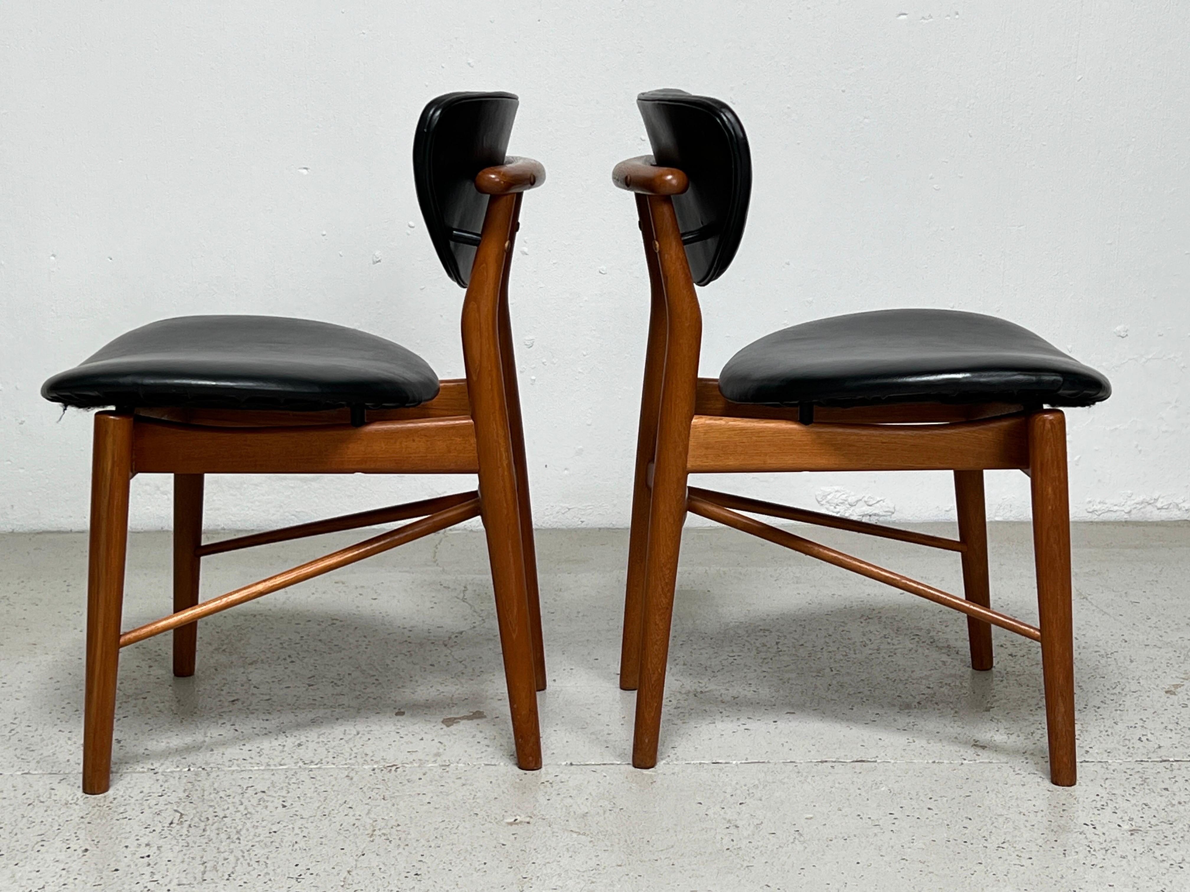 Six Dining Chairs by Finn Juhl for Niels Vodder For Sale 7