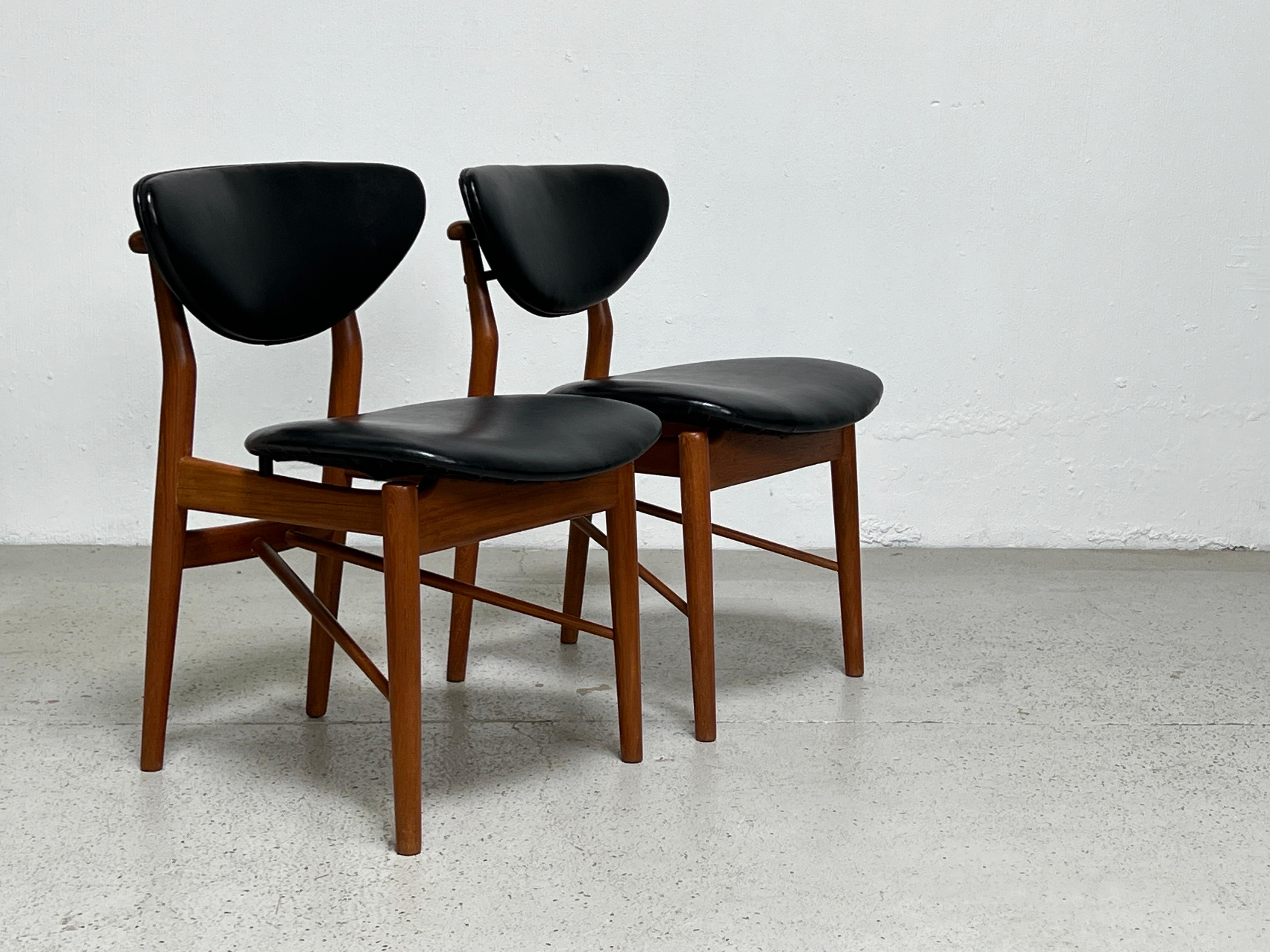 Six Dining Chairs by Finn Juhl for Niels Vodder For Sale 8