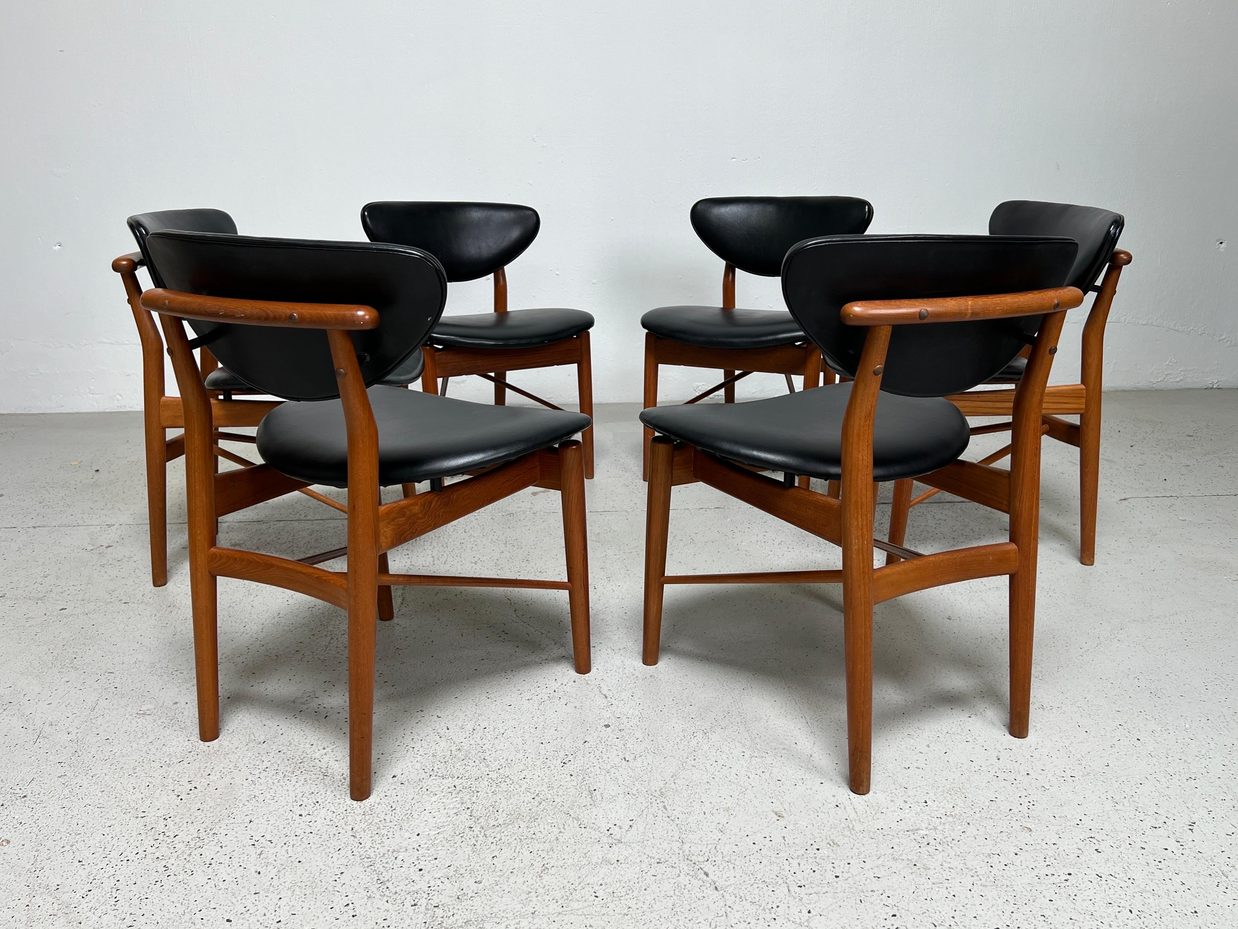 Six Dining Chairs by Finn Juhl for Niels Vodder For Sale 2