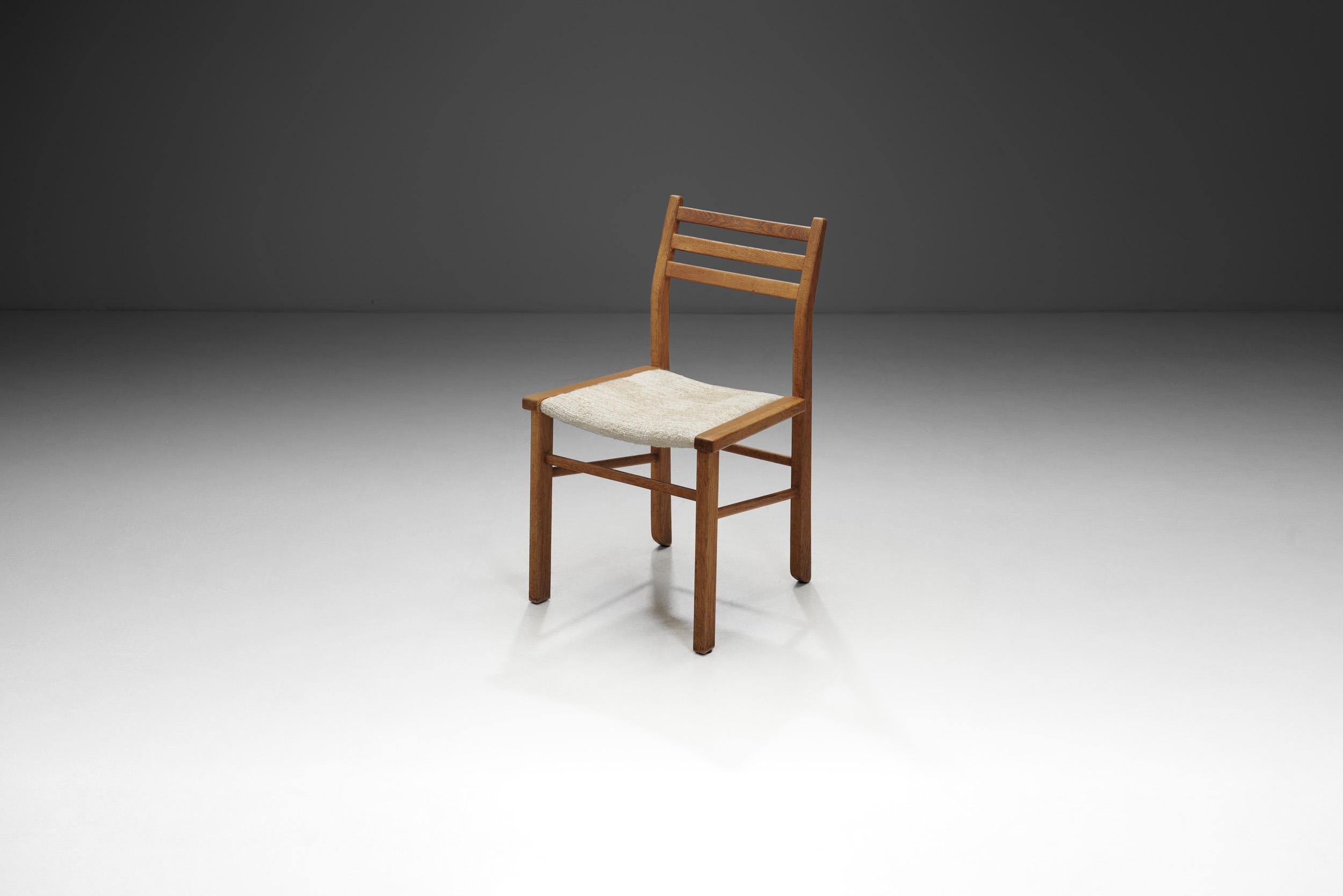 Six Dining Chairs by Guillerme et Chambron for Votre Maison, France circa 1960s For Sale 1