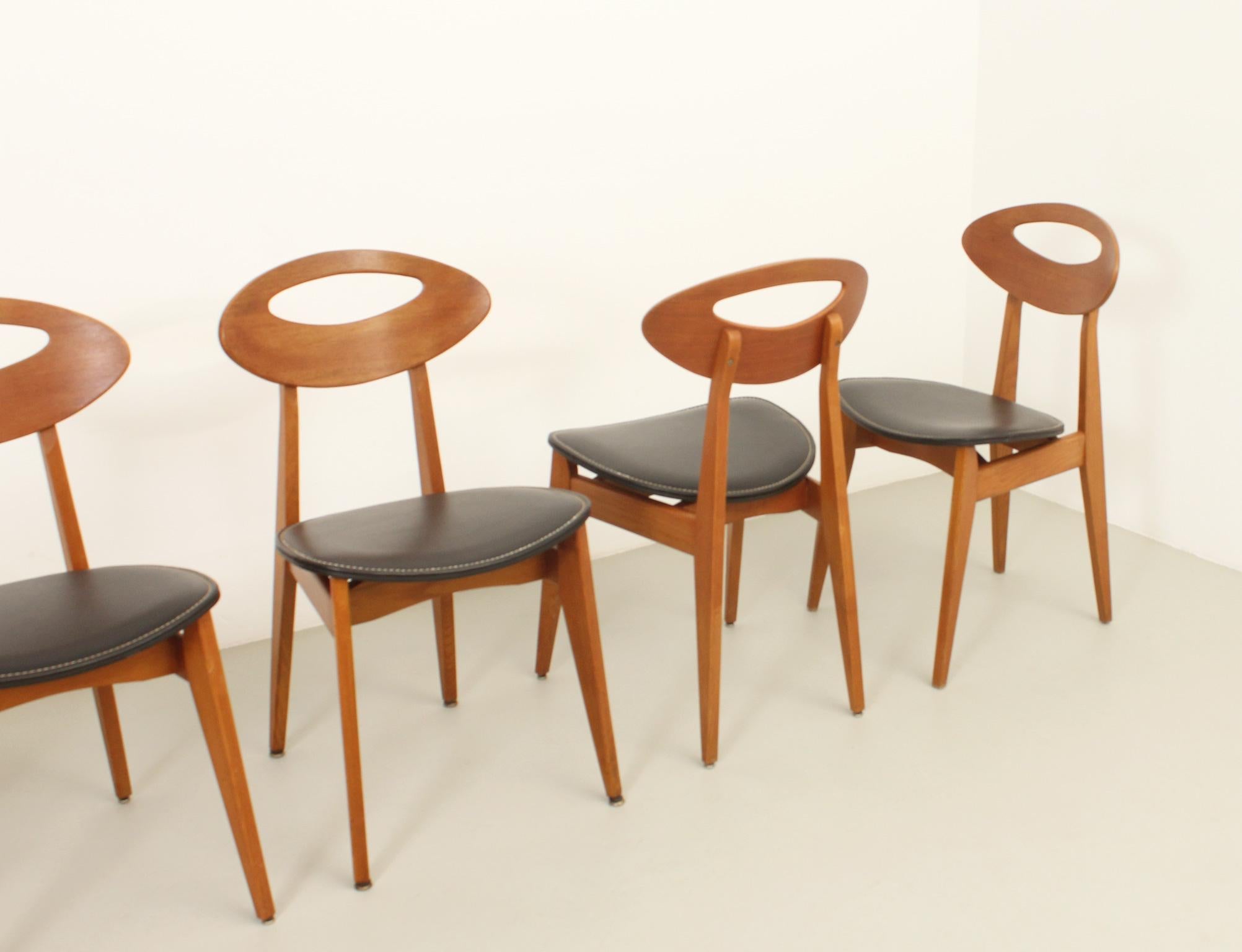 Frêne Six chaises de salle à manger de Roger Landault pour Maison Sentou, France, années 1950