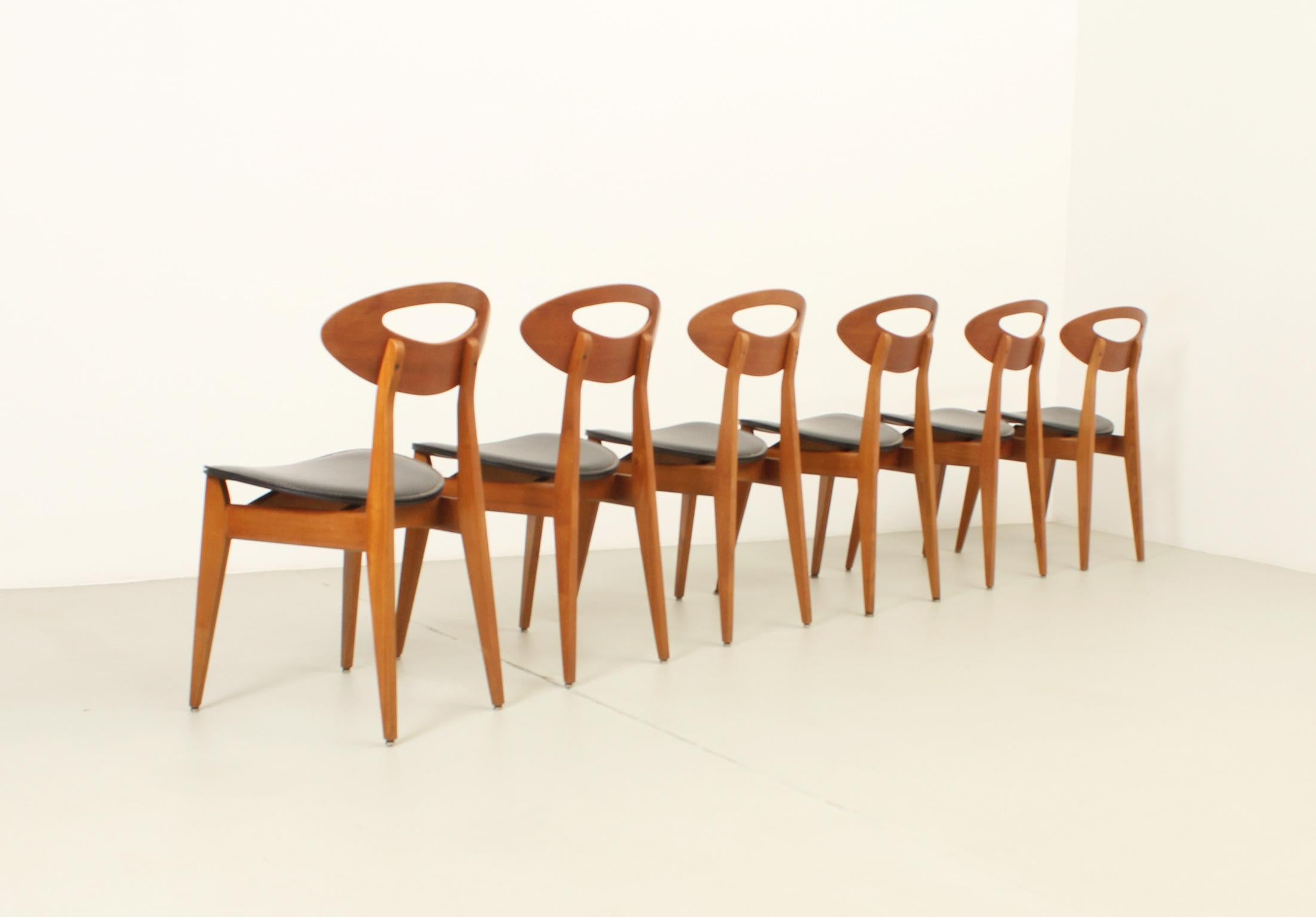 Six chaises de salle à manger de Roger Landault pour Maison Sentou, France, années 1950 6