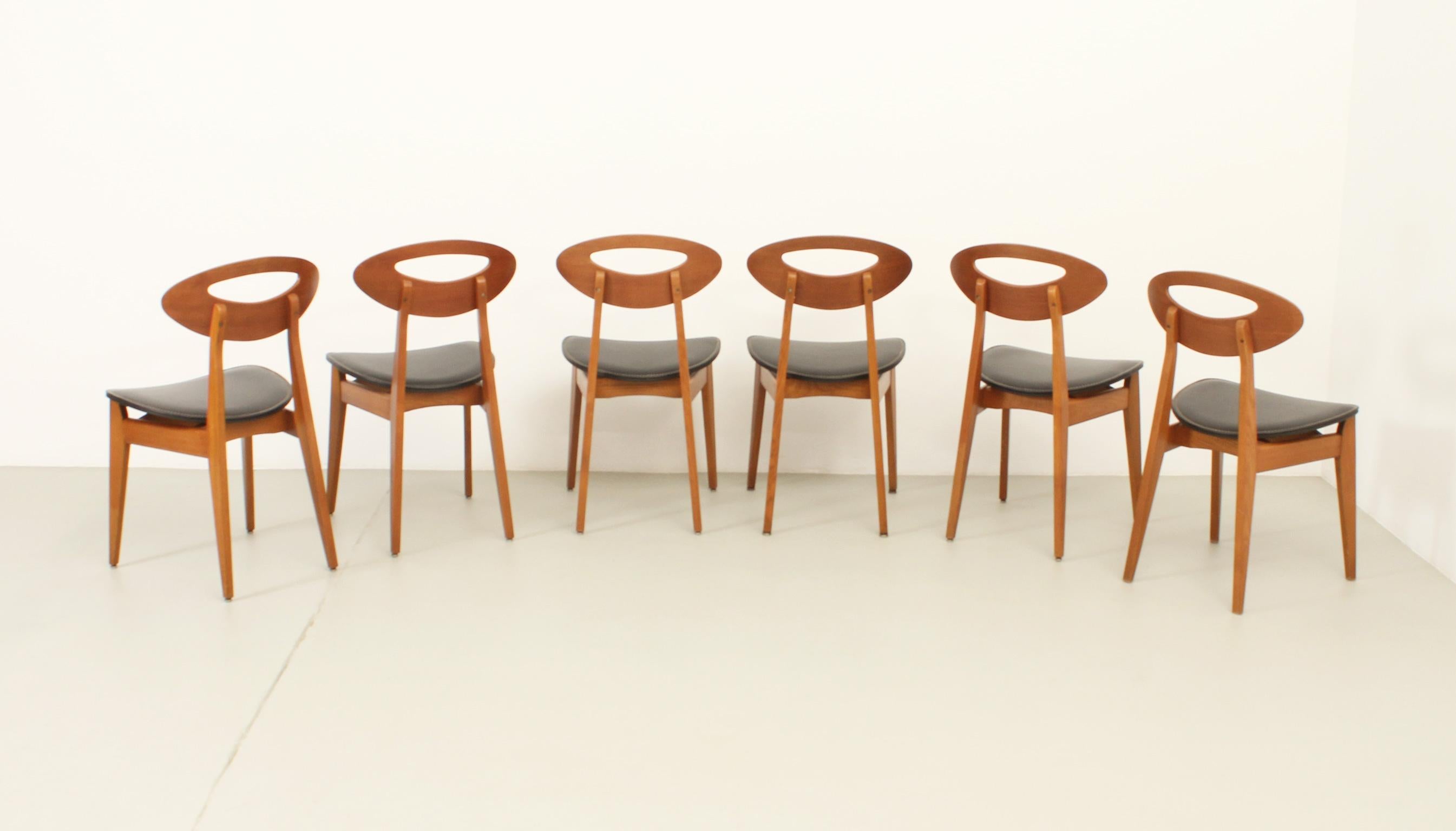 Six chaises de salle à manger de Roger Landault pour Maison Sentou, France, années 1950 7