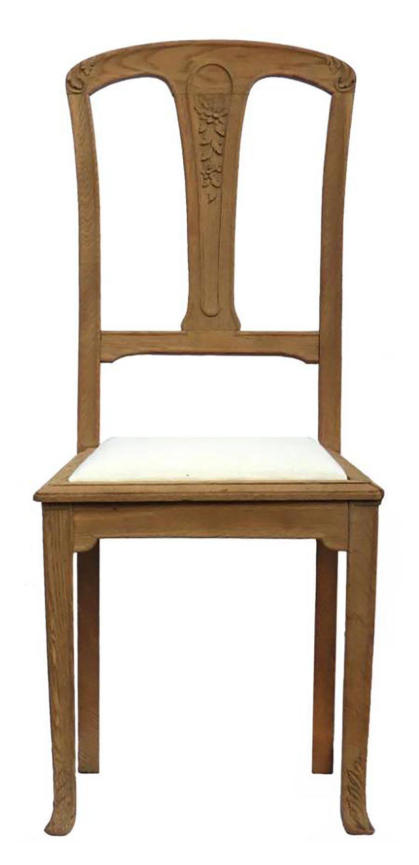 Late 19th Century Six Art Nouveau Dining Chairs French Arts and Crafts Oak, circa 1900