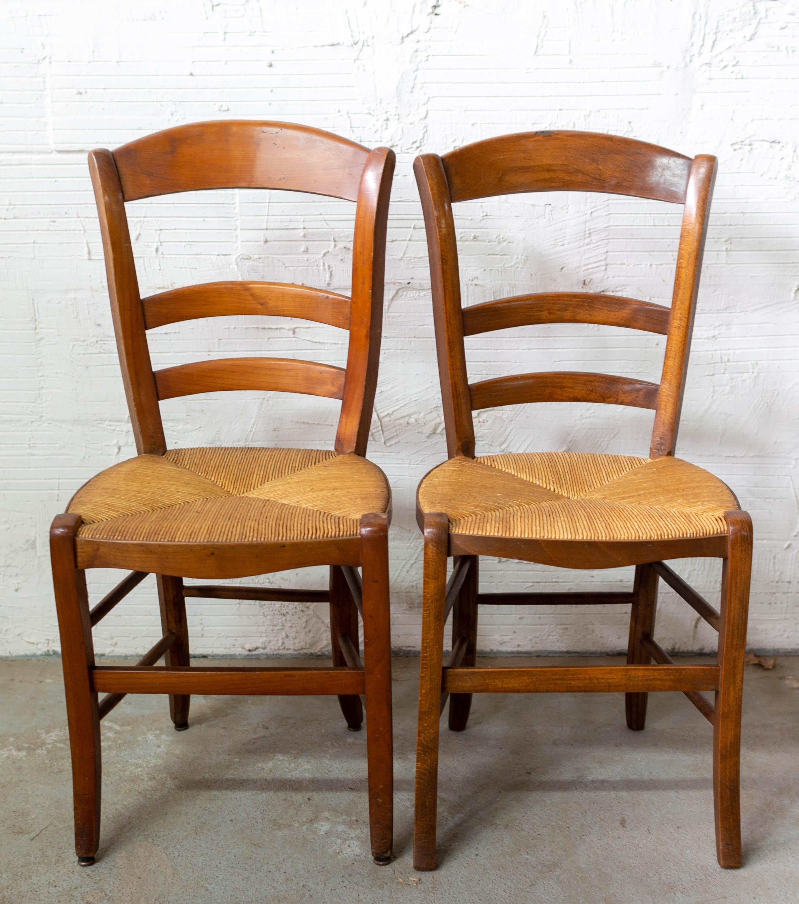 Six Dining Chairs French Country Ladder Back Rush Seats, Early 20th Century 6