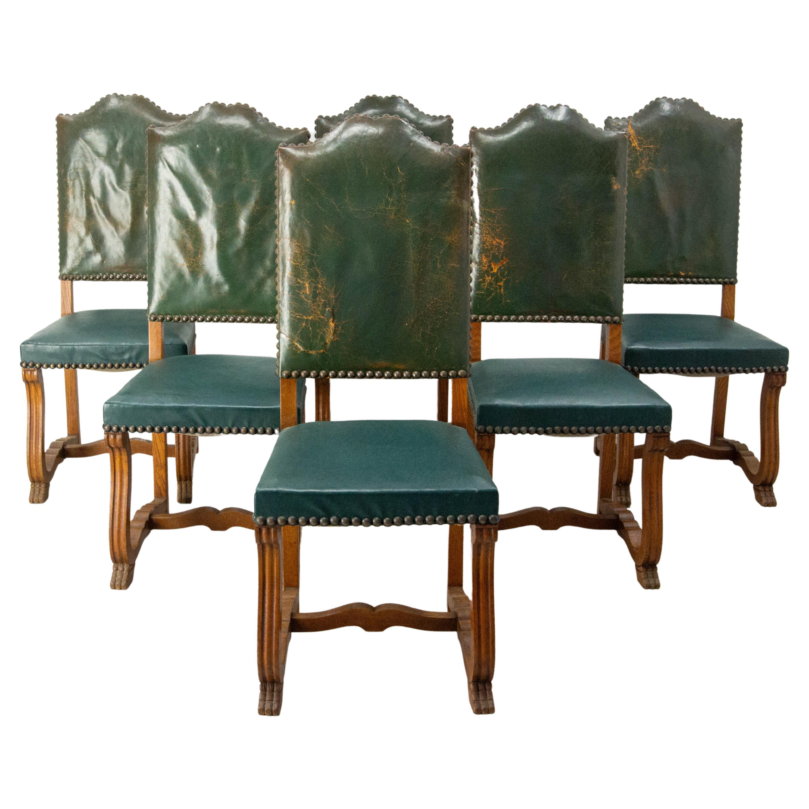 Sechs Esszimmerstühle hohe Rückenlehne gepolstert, um Französisch, um 1920 im Angebot
