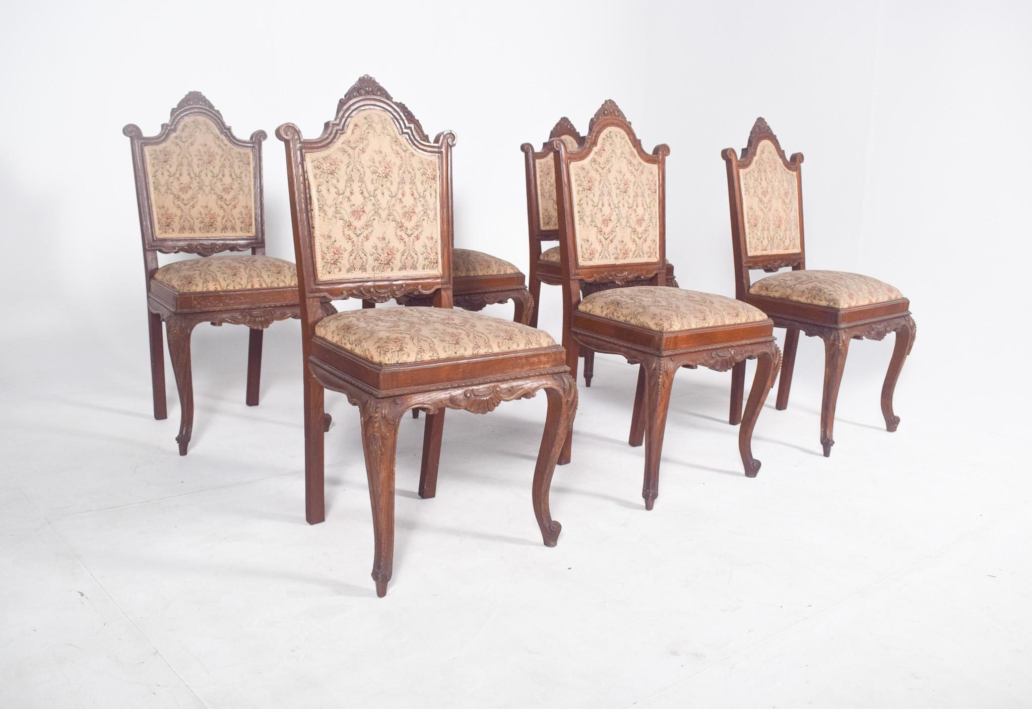 Seis sillas de comedor de estilo Luis XV en venta 1