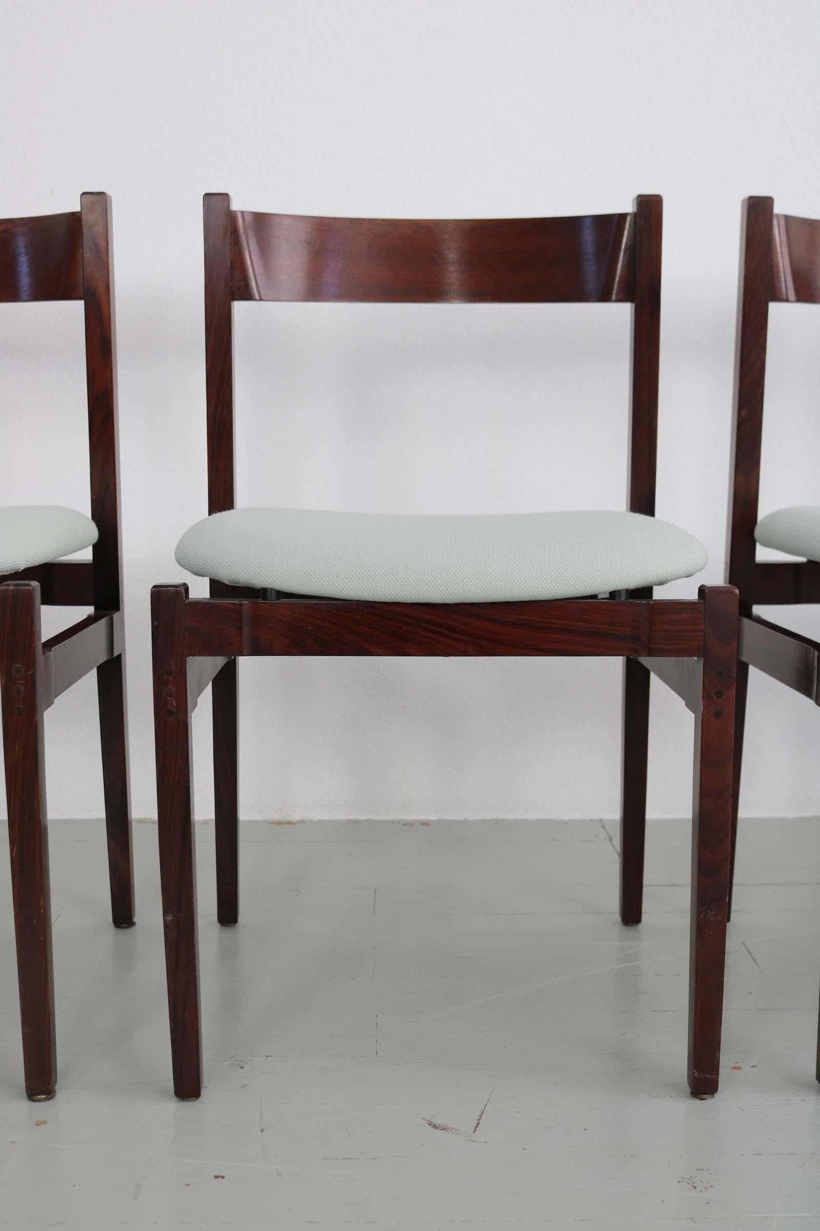 Satz von 6 Esszimmerstühlen „Modell 101“, entworfen von Gianfranco Frattini im Angebot 10