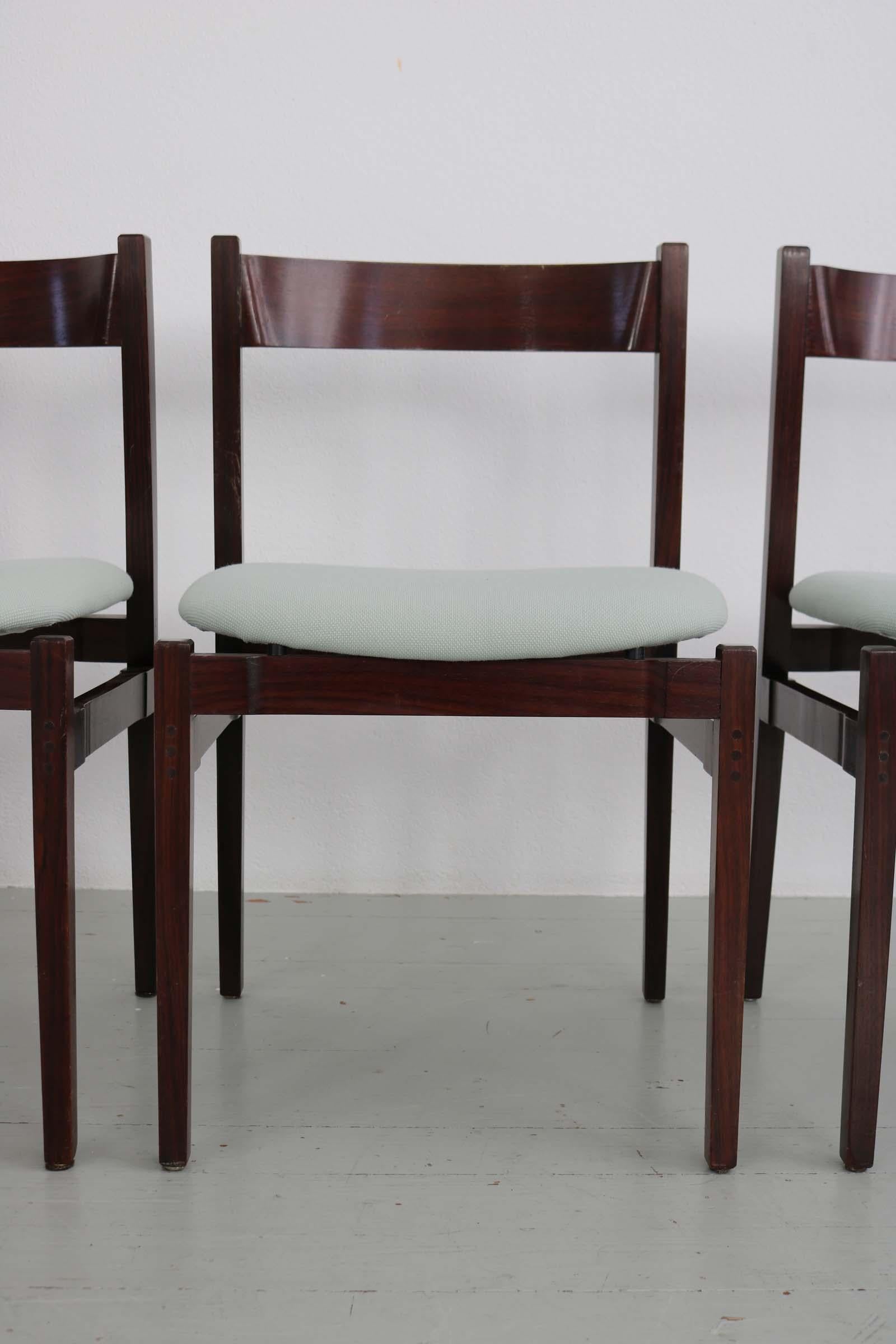 Satz von 6 Esszimmerstühlen „Modell 101“, entworfen von Gianfranco Frattini im Angebot 13