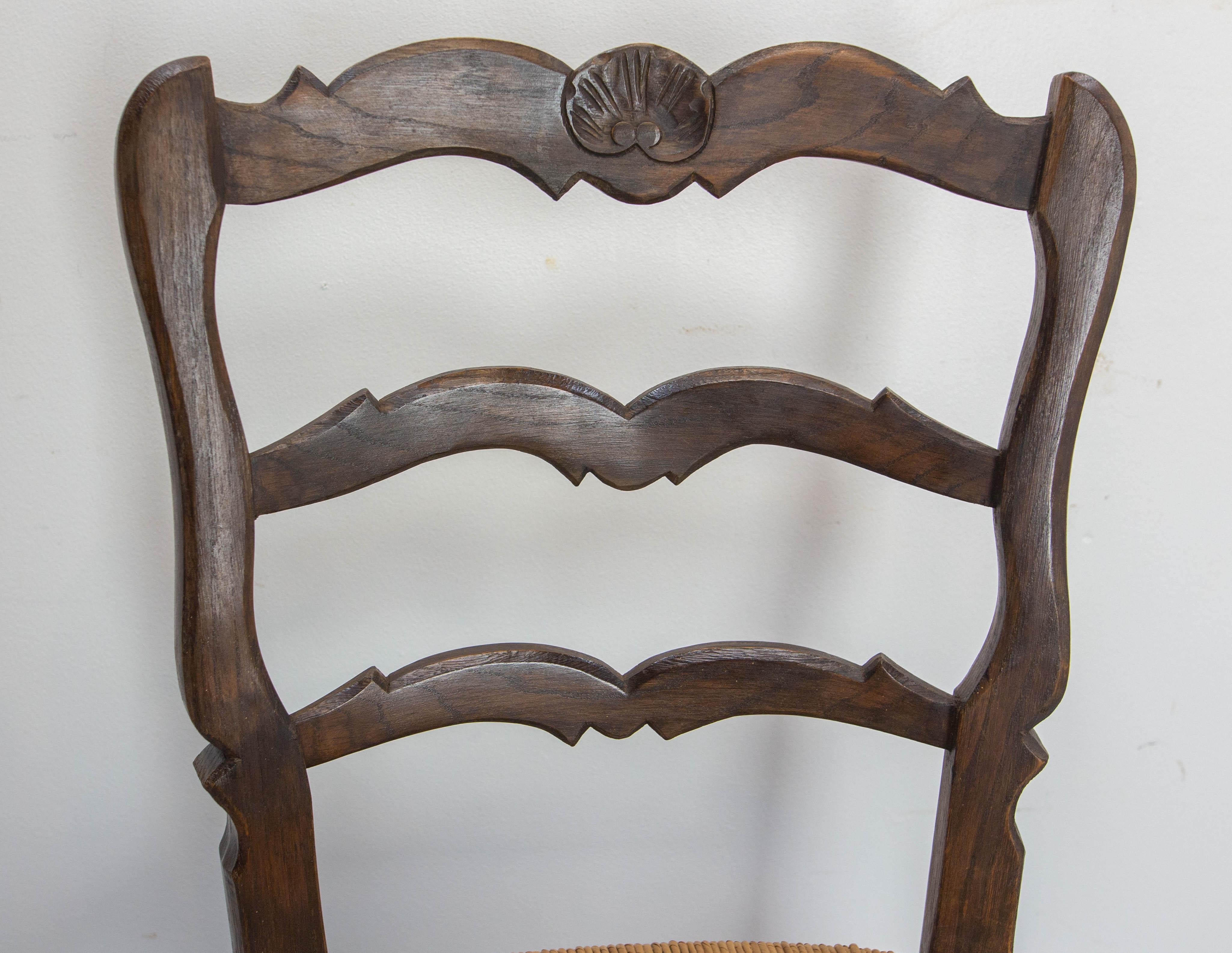 Six Dining Chairs Oak and Straw Midcentury French, circa 1950 For Sale 7