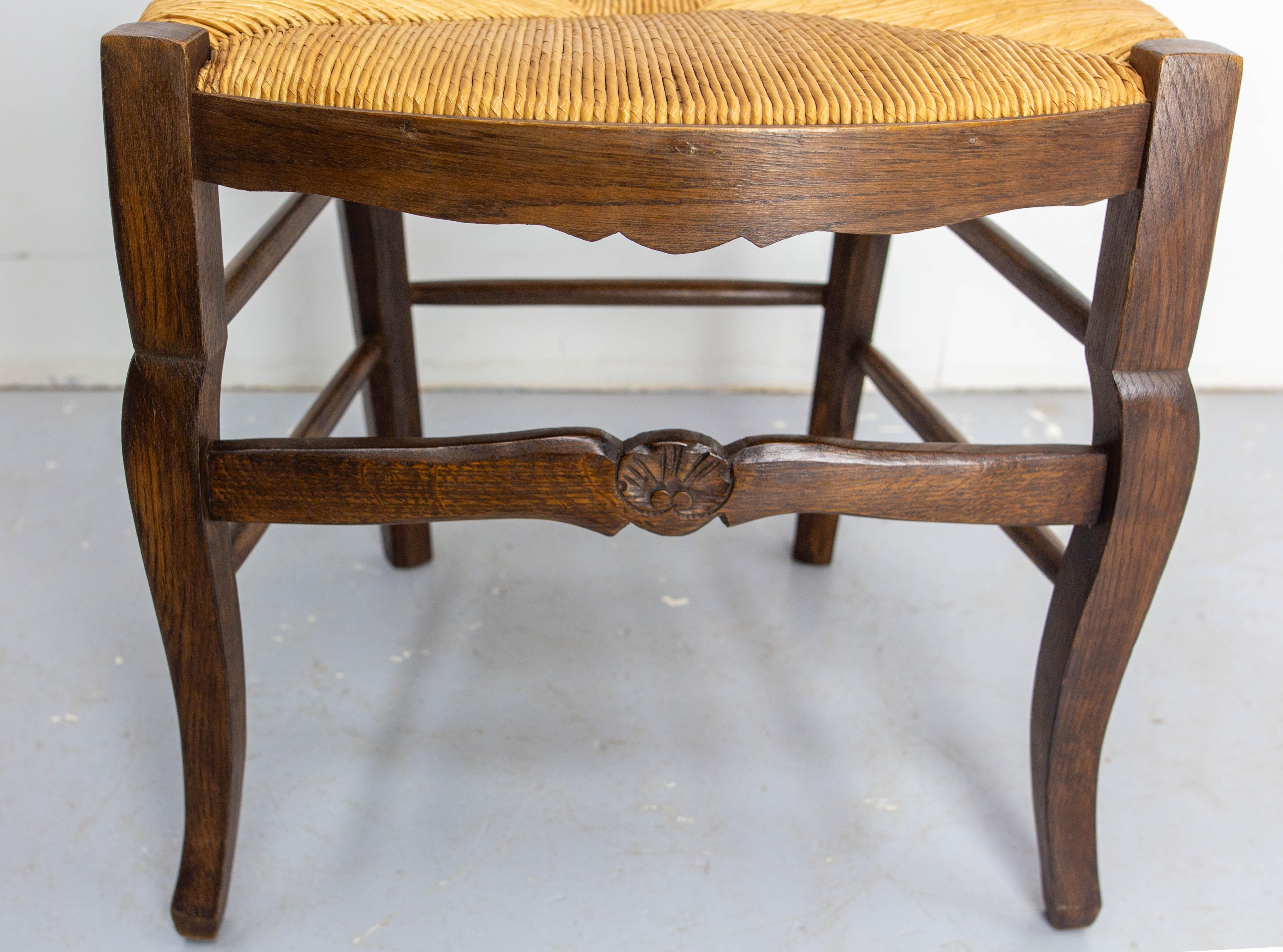Six Dining Chairs Oak and Straw Midcentury French, circa 1950 For Sale 10