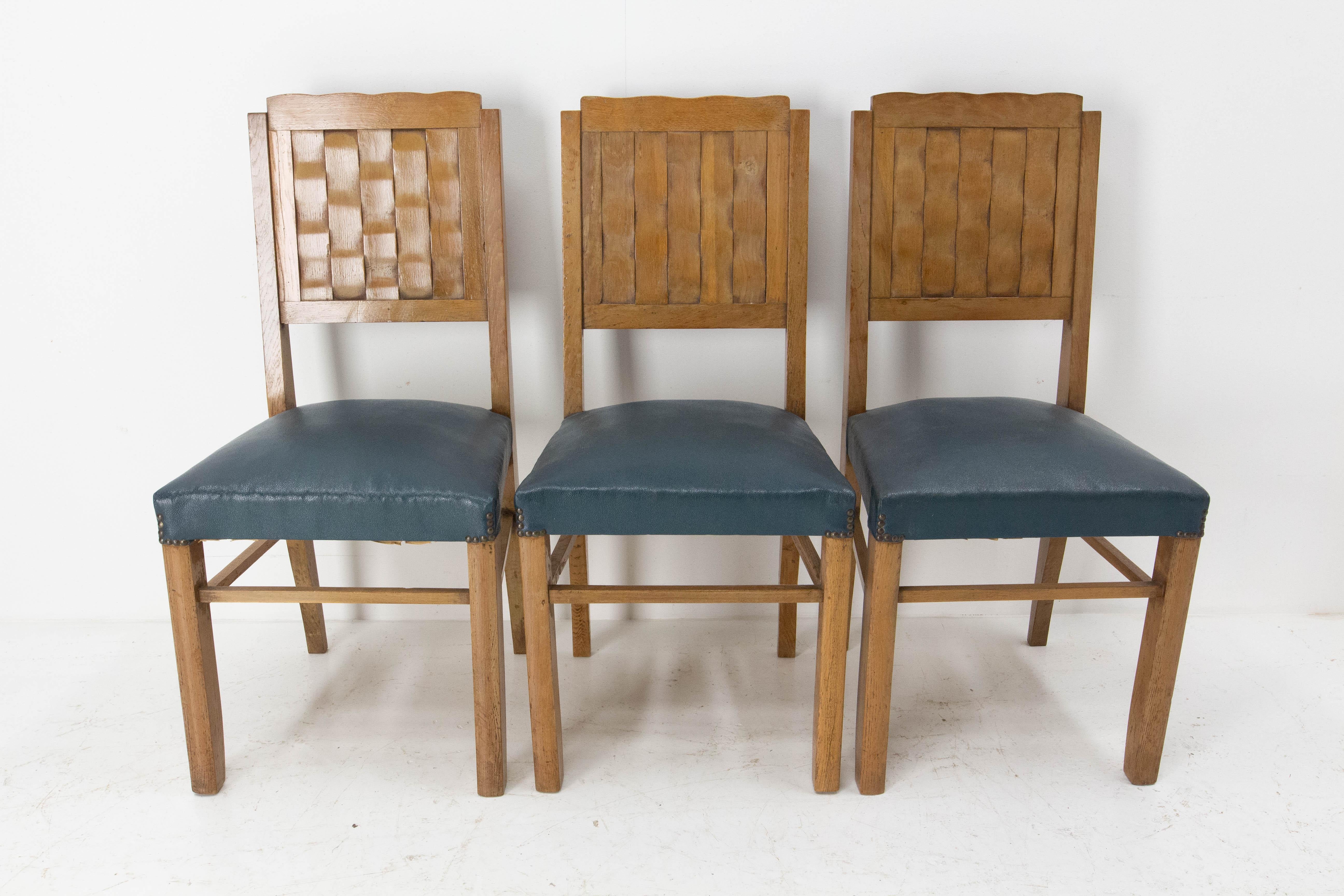 Six Dining Oak Chairs Carved Backs Imitation Weaving French, circa 1950 For Sale 4