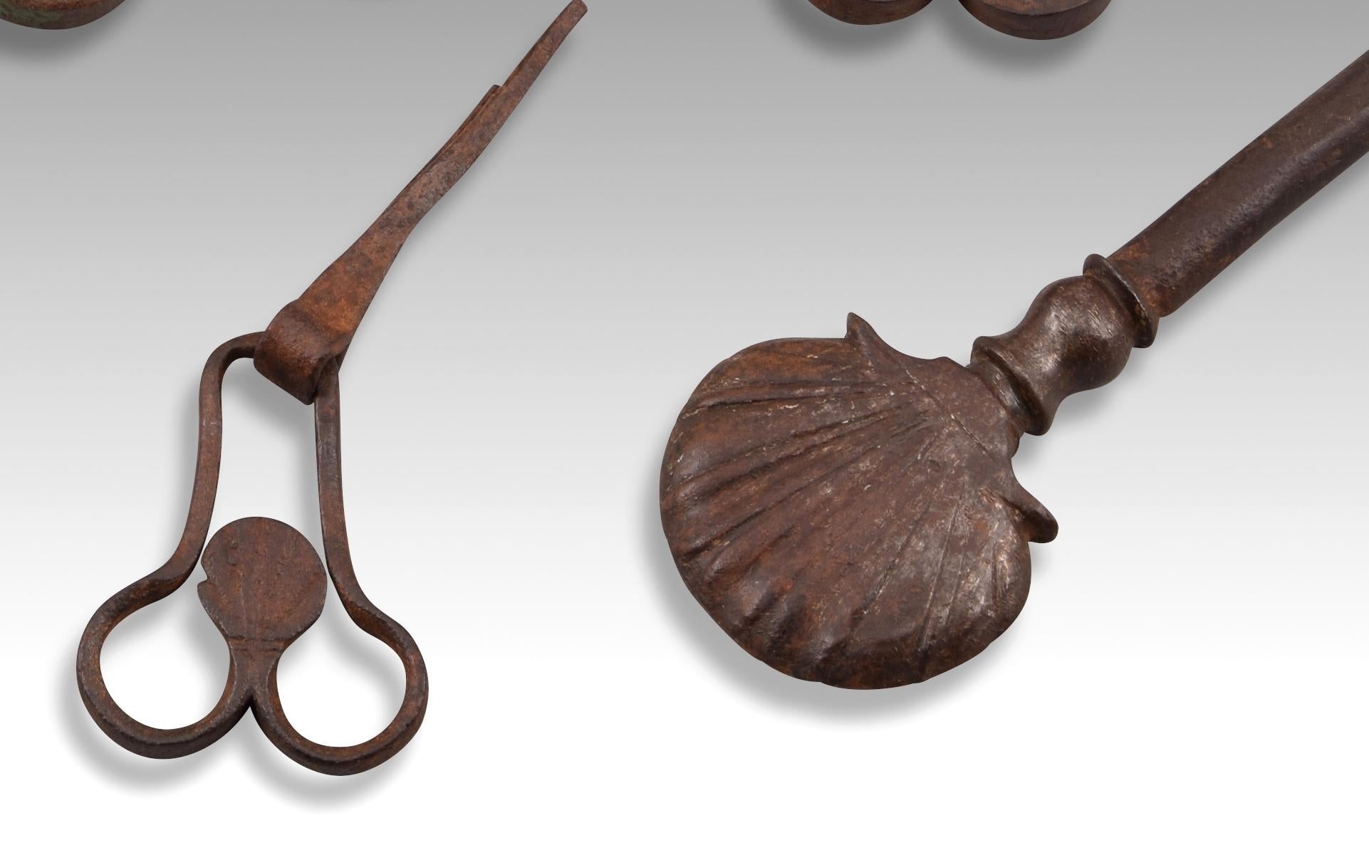 Six Door Handles and Latch Wrought Iron Set, 16th Century 1