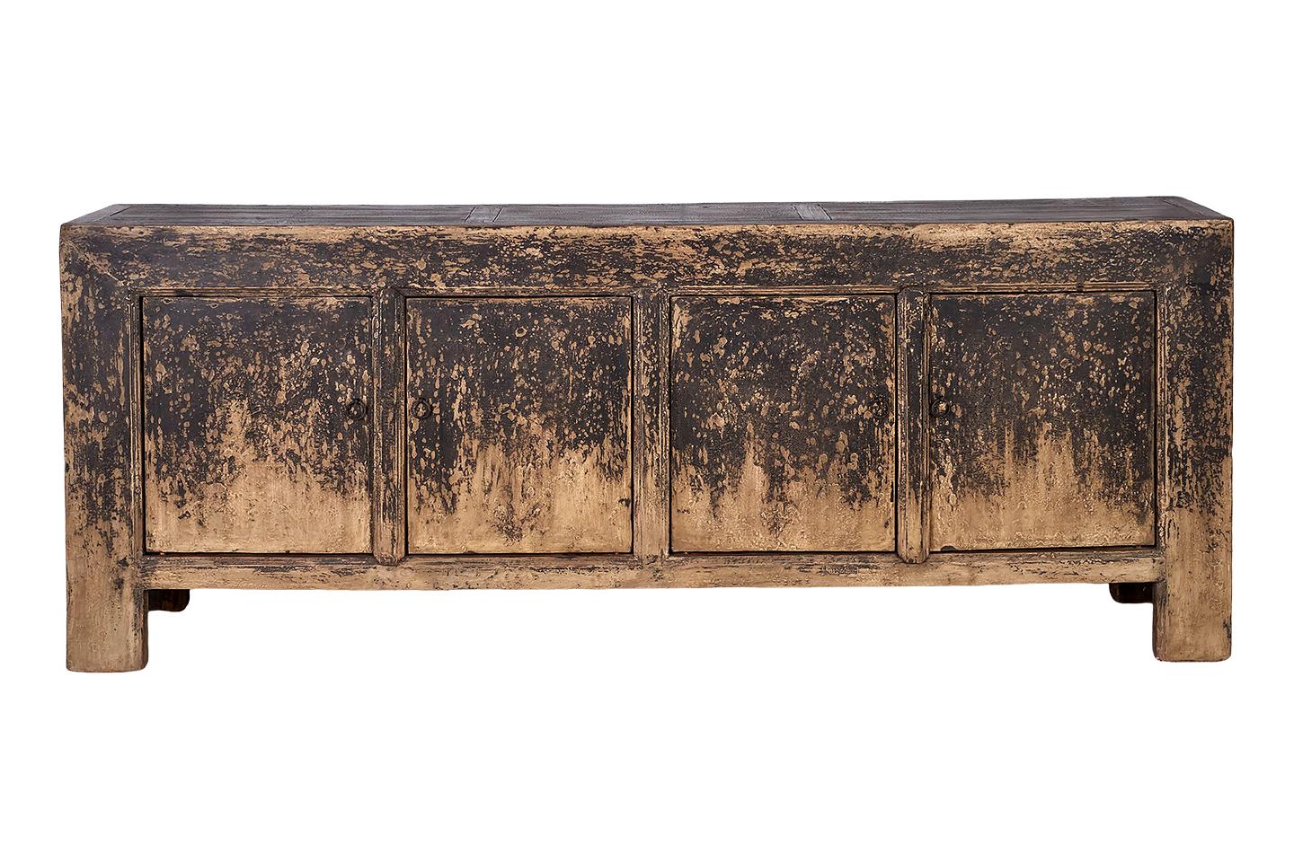 This piece is a part of Brendan Bass’s one-of-a-kind collection, Le Monde. French for “The World”, the Le Monde collection is made up of rare and hard to find pieces curated by Brendan from estate sales, brocantes, and anywhere beautiful pieces can