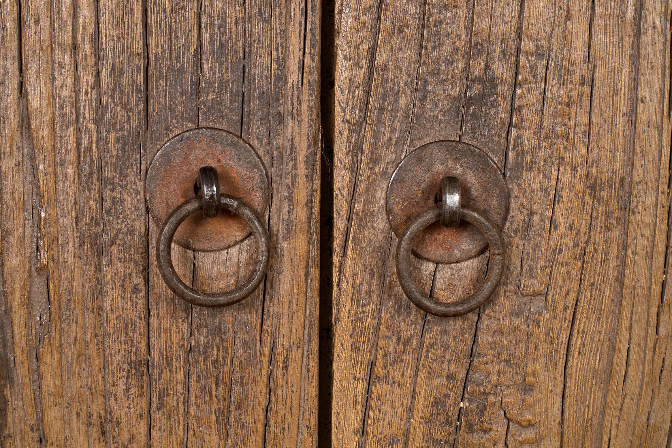 Legno Server a sei ante in vernice originale patinata in vendita