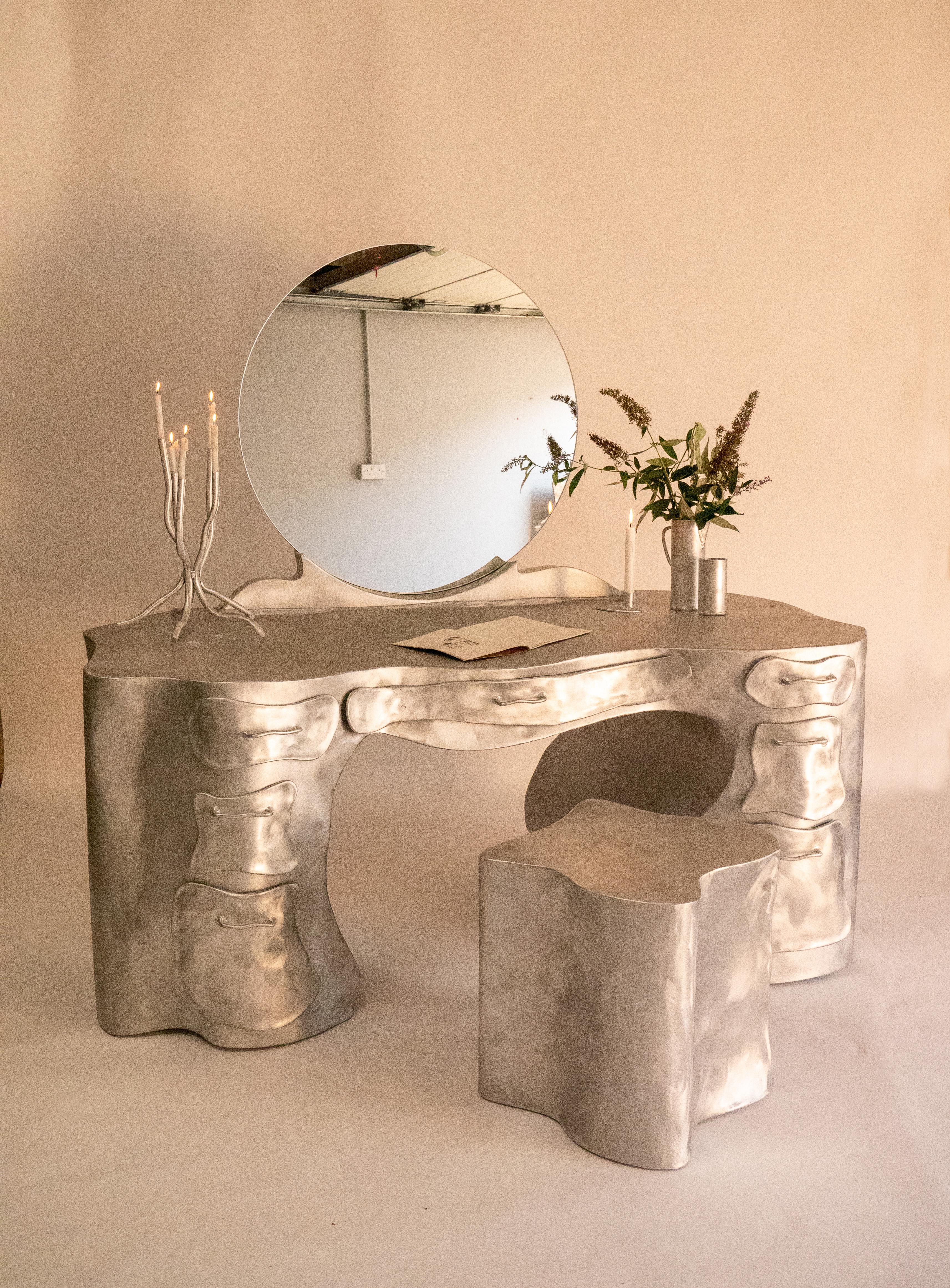 Joseph Ellwood is a British artist and designer working under the studio name: Six Dots Design. Joseph has been named one of 10 'Future Icons' in design by Wallpaper* magazine, collaborated with the luxury brand Rimowa and has exhibited
