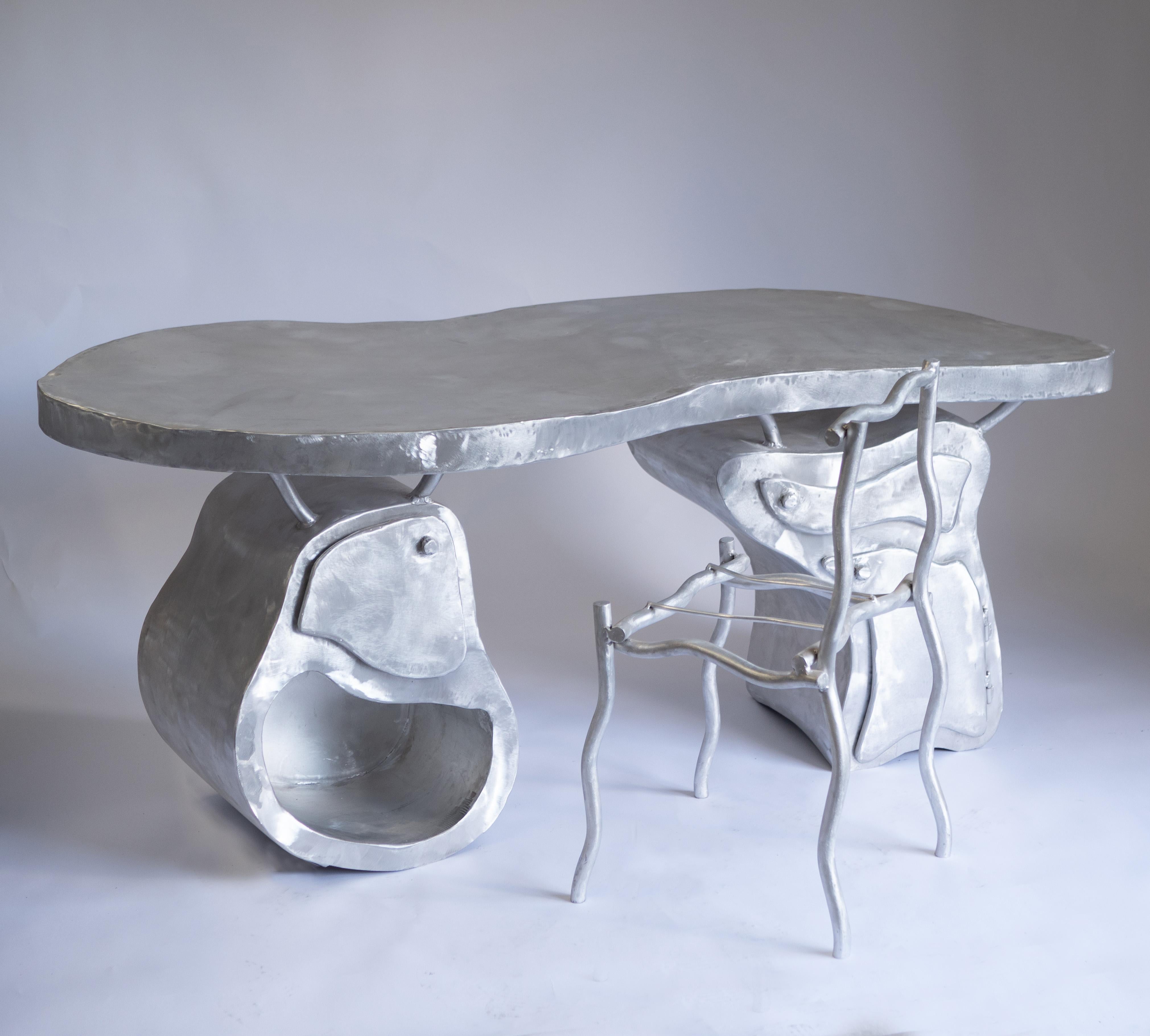 British Six Dots Design 'Work From Home' Unique desk For Sale