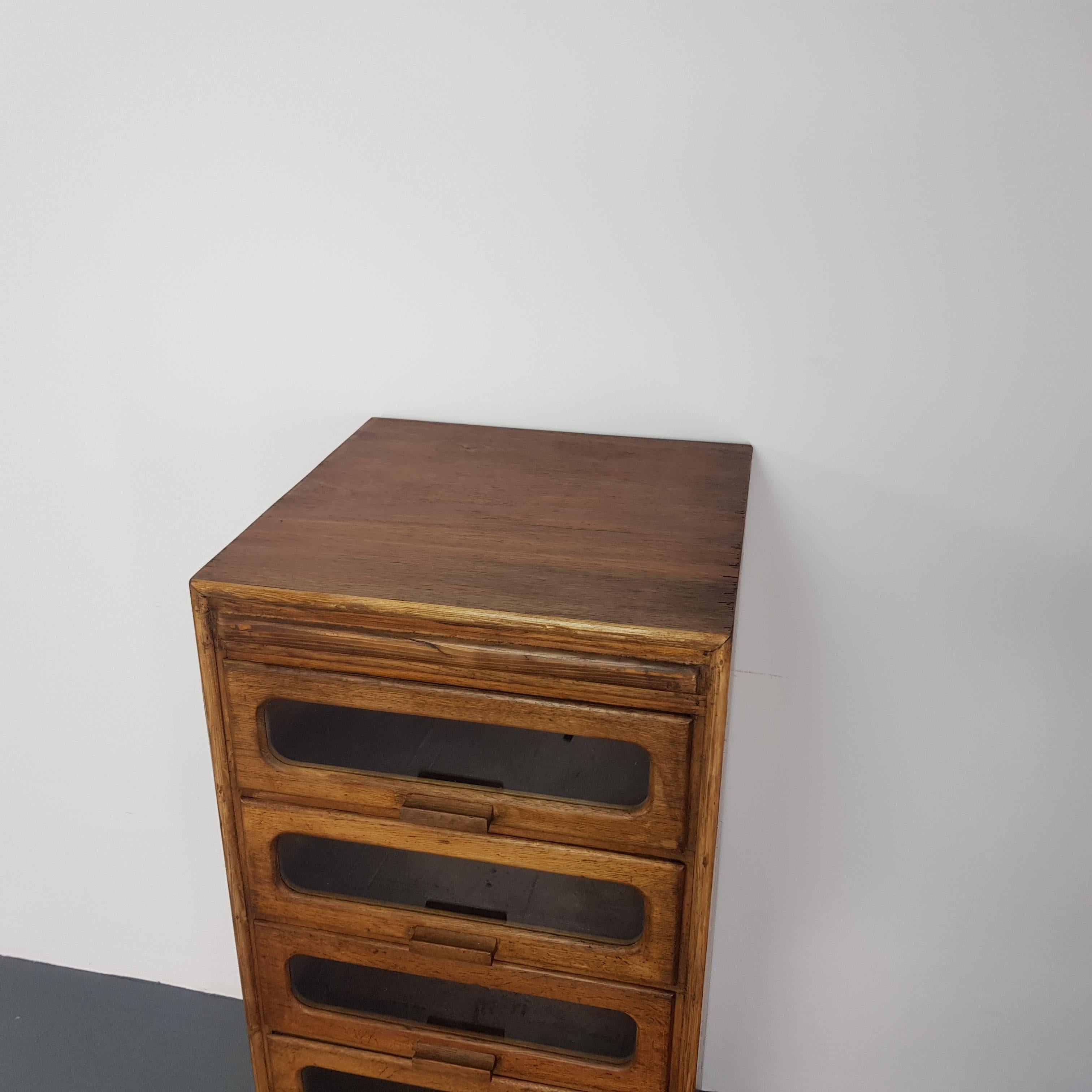 Six-Drawer Midcentury British Oak Haberdashery Cabinet For Sale 2