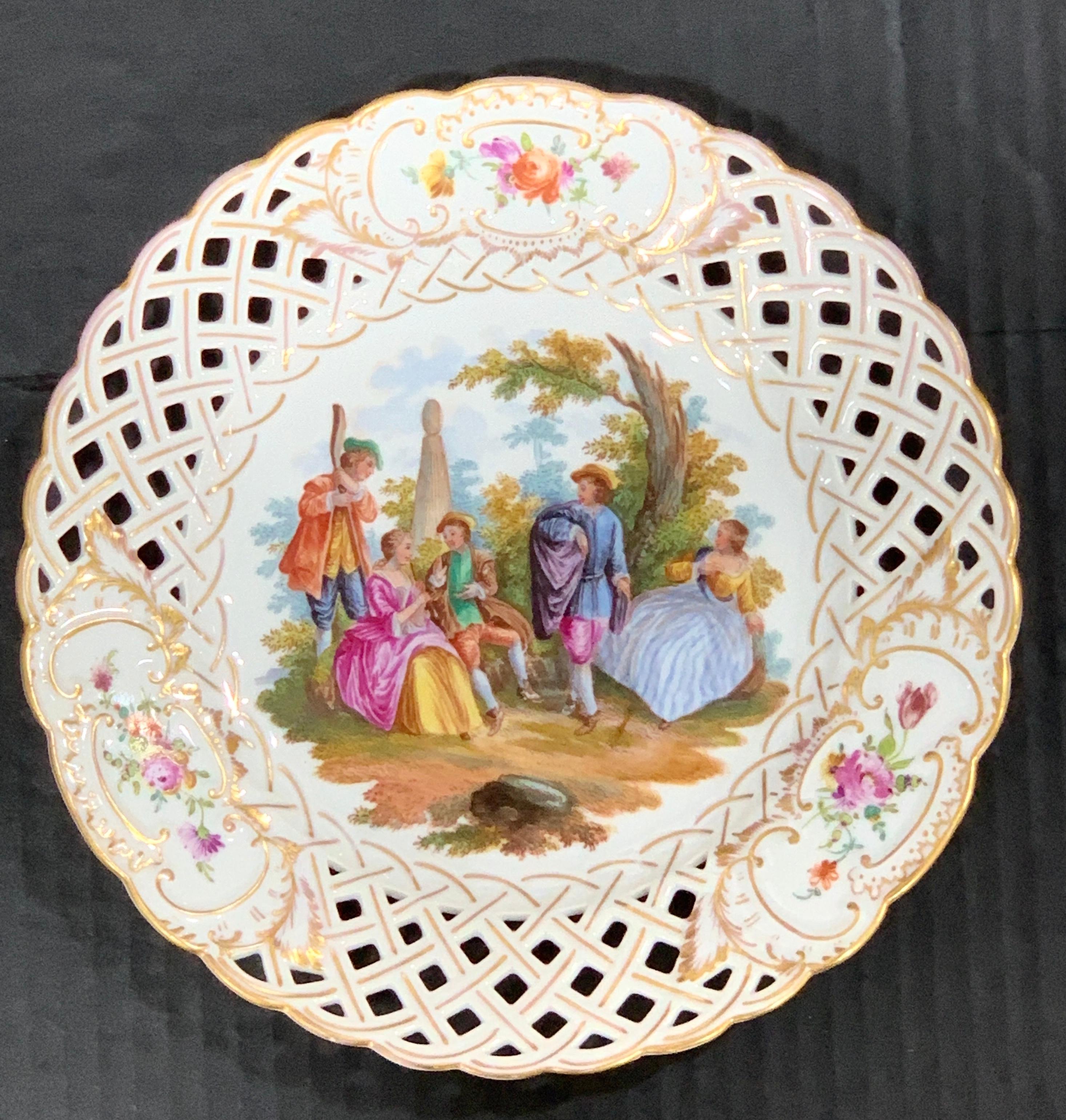 Six Dresden Reticulated Painted Watteau Scenic Cabinet Plates by Carl Thieme In Good Condition In West Palm Beach, FL