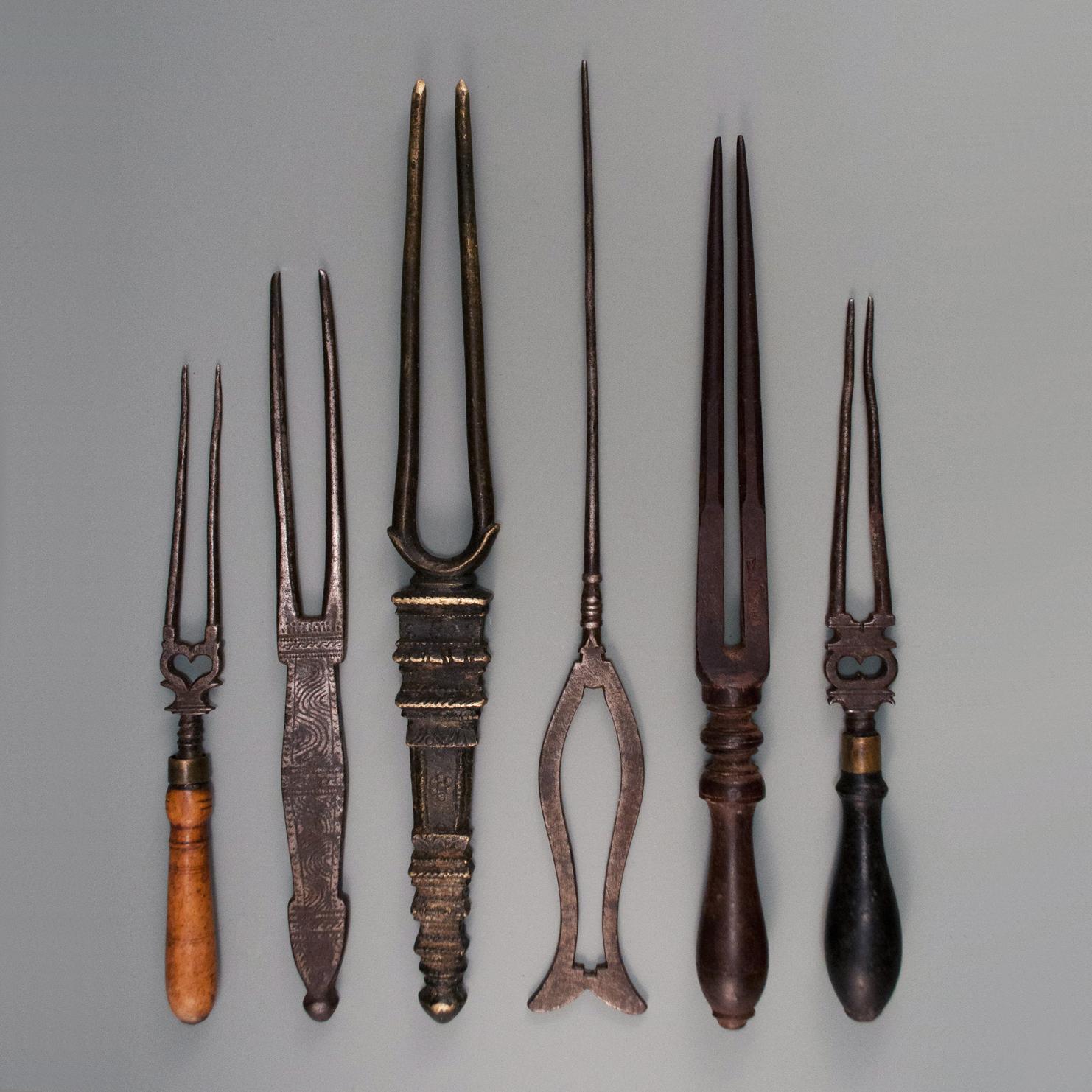 Indian Six Early 20th Century Hair Detanglers, Kerala, India For Sale