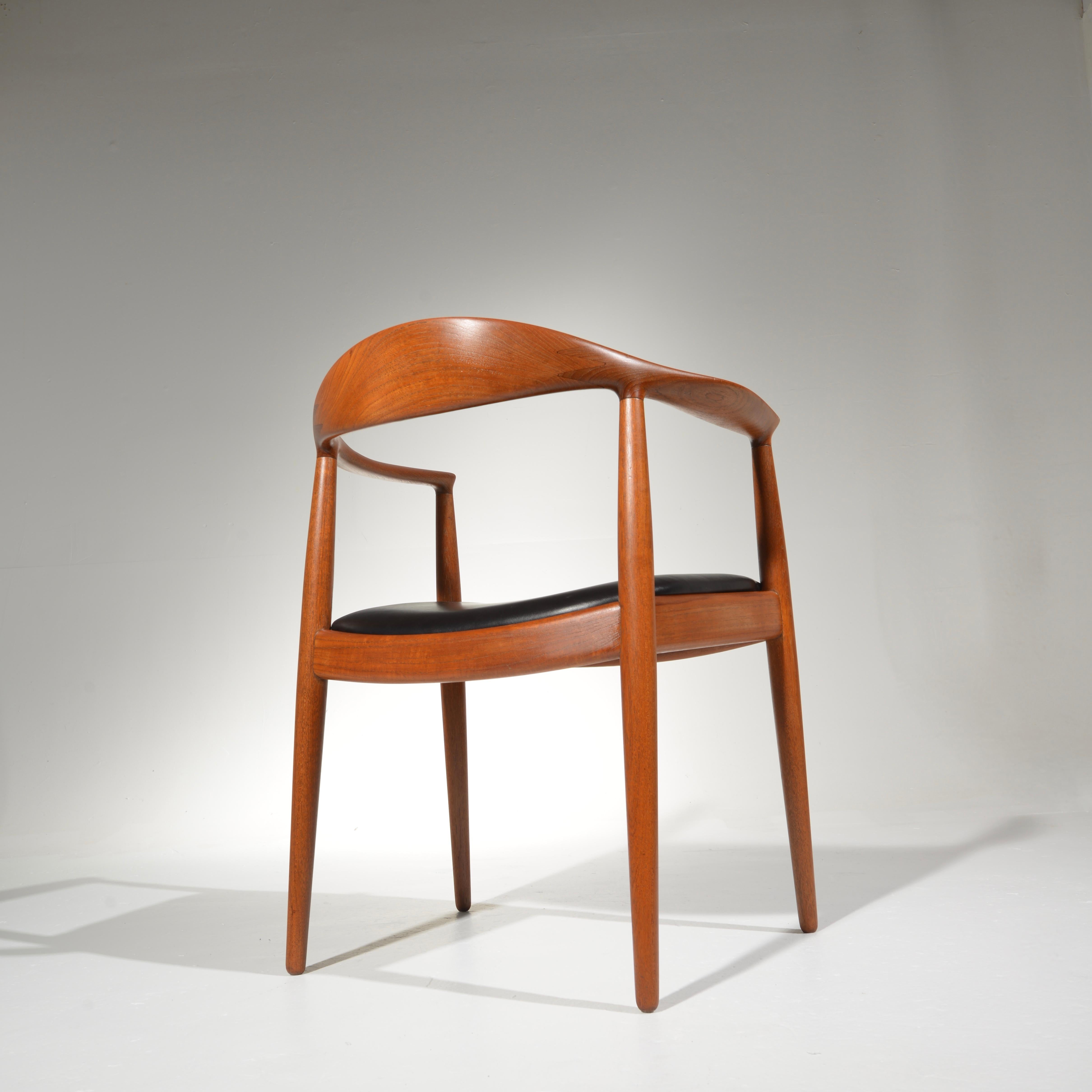 10 Sedie Hans Wegner per Johannes Hansen JH-503 in teak e pelle In condizioni buone in vendita a Los Angeles, CA