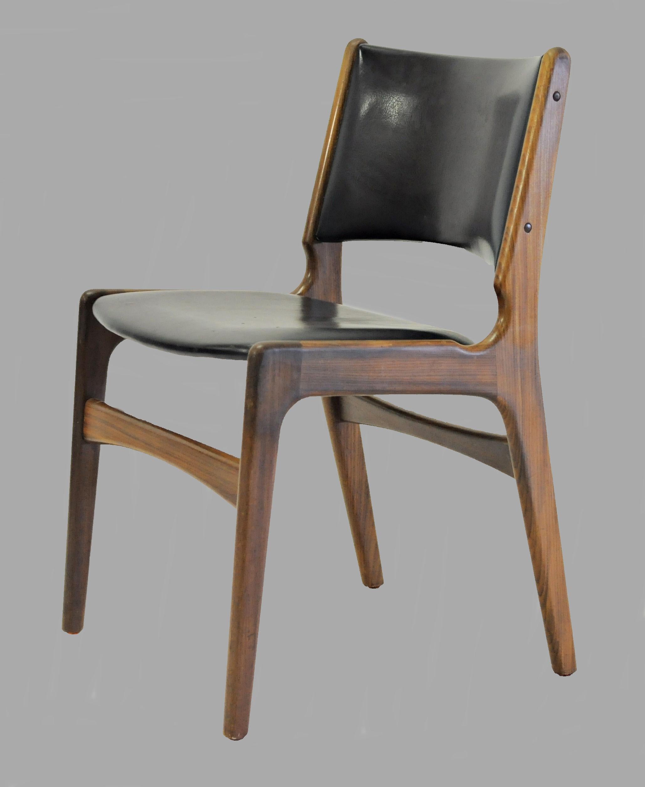 Scandinavo moderno Sei sedie da pranzo Erik Buch rifinite in teak massiccio, tappezzeria personalizzata in vendita