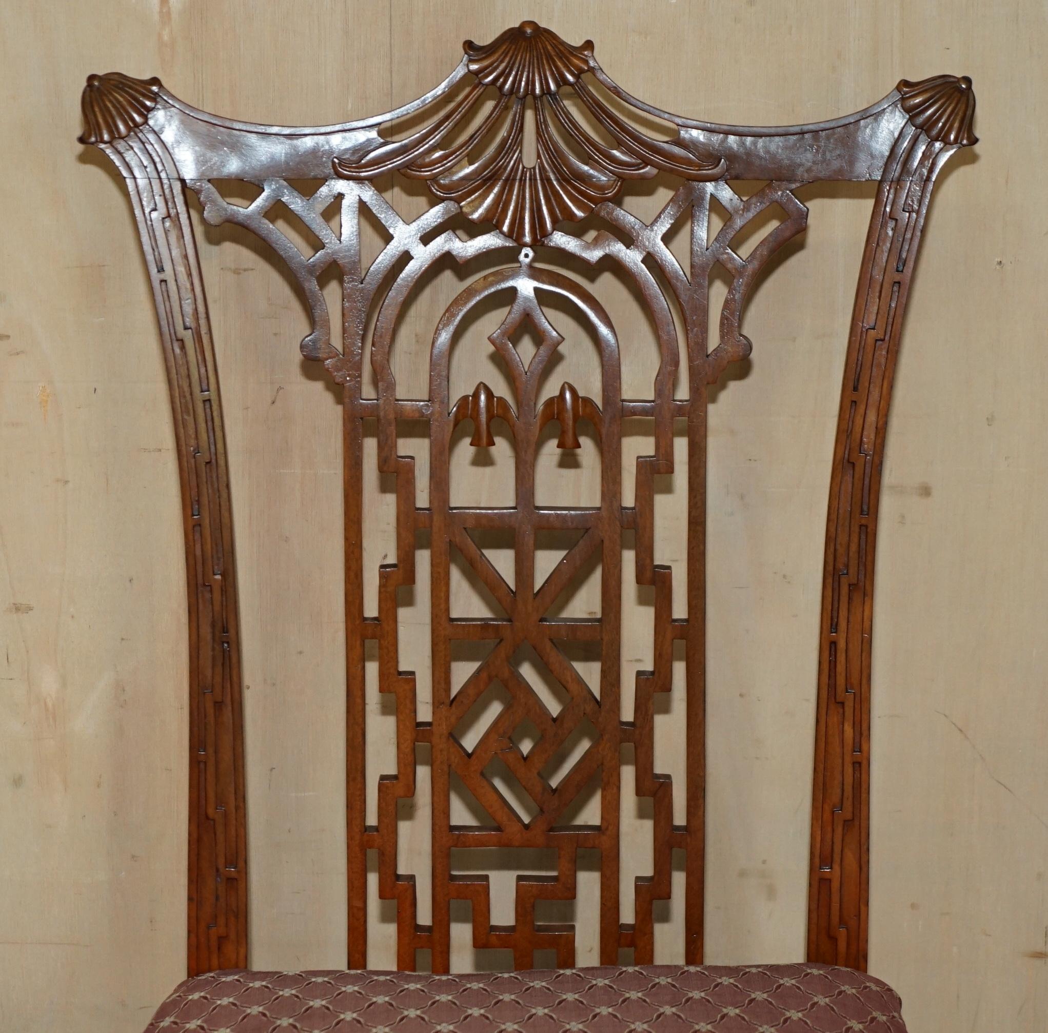 George III SIX EXQUISITE ViNTAGE THOMAS CHIPPENDALE CHINESE PAGODA TOP DINING CHAIRS For Sale
