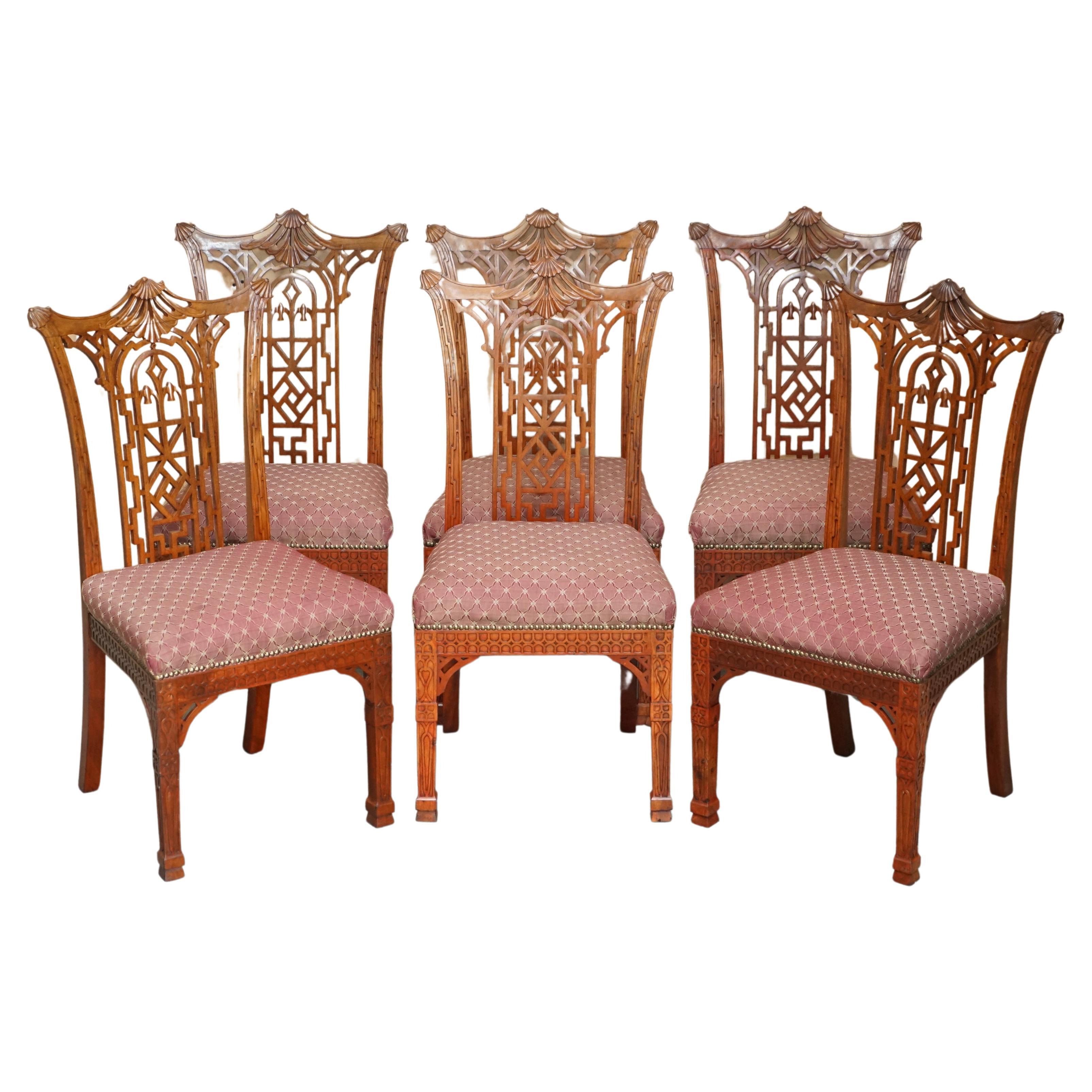 SIX EXQUISITE ViNTAGE THOMAS CHIPPENDALE CHINESE PAGODA TOP DINING CHAIRS For Sale