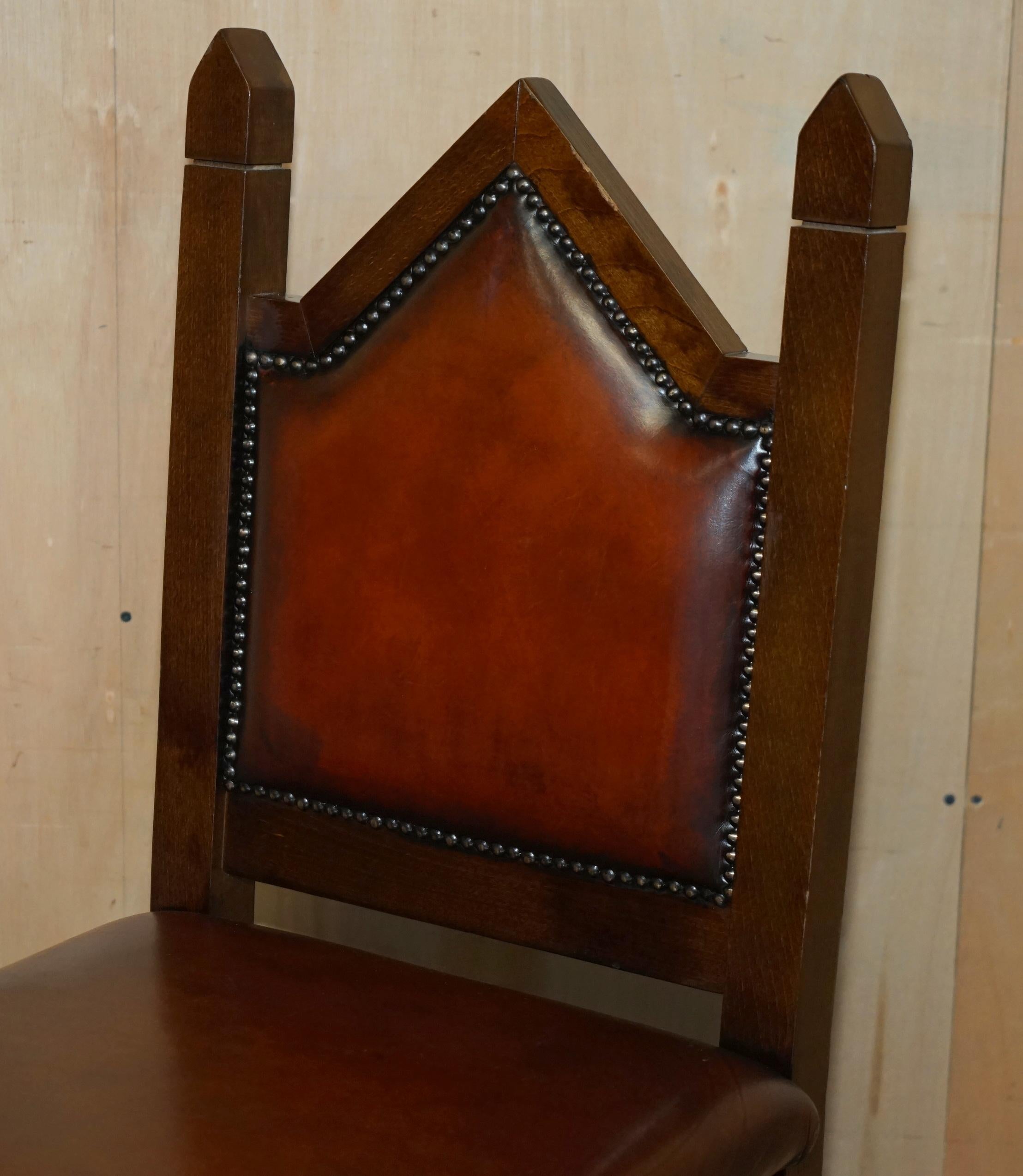 SIX FINE RESTORED BROWN LEATHER GOTHIC REVIVAL STEEPLE BACK KiTCHEN BAR STOOLS 6 en vente 8