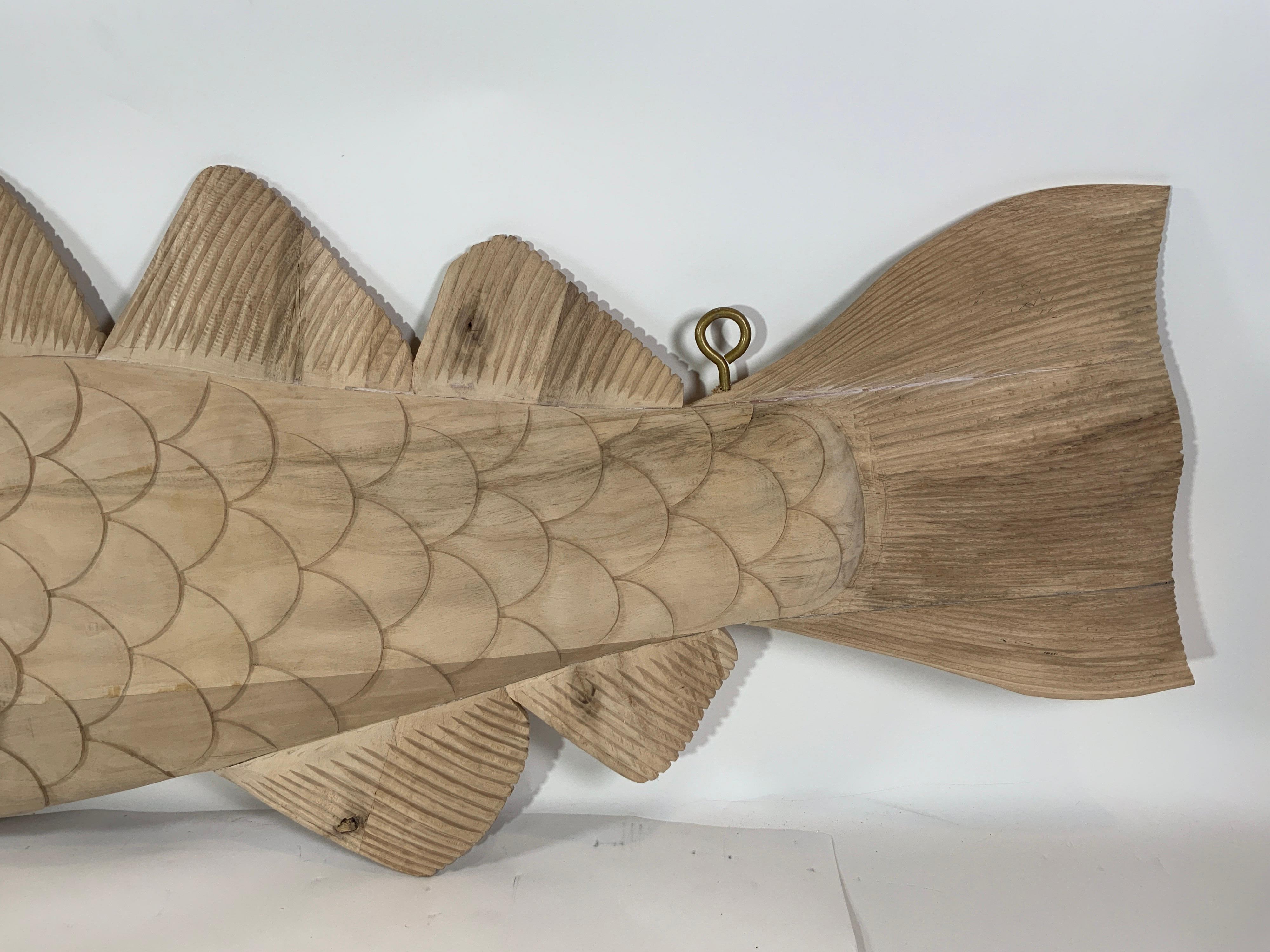 Geschnitzte Codfish aus Holz, 2,13 m im Angebot 4