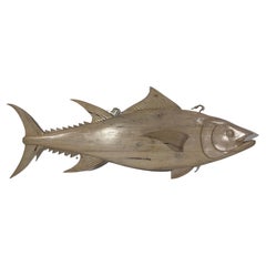 Sechs Fuß geschnitzter Tuna-Fisch aus Holz