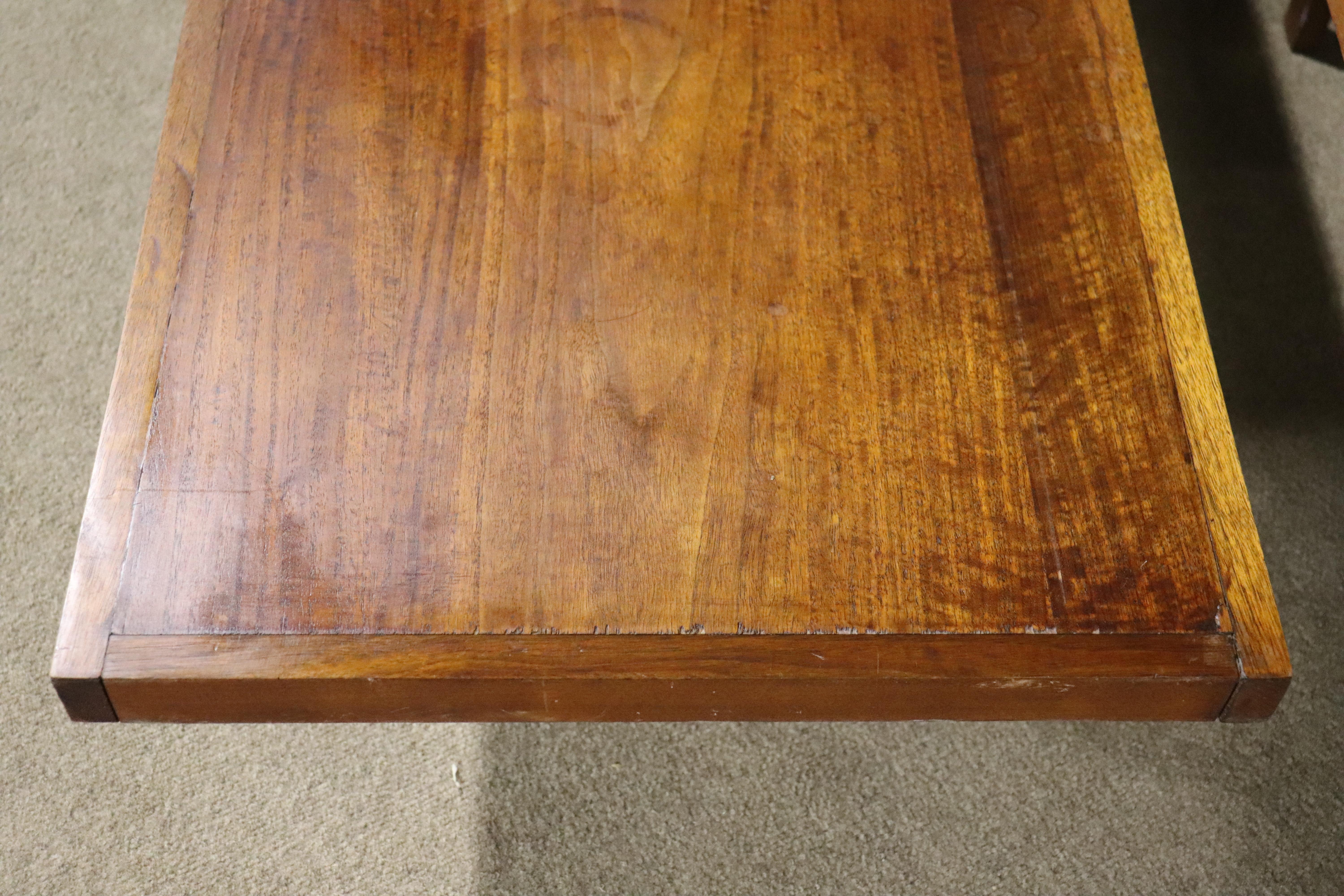 Six Foot Long Danish Coffee Table In Good Condition For Sale In Brooklyn, NY