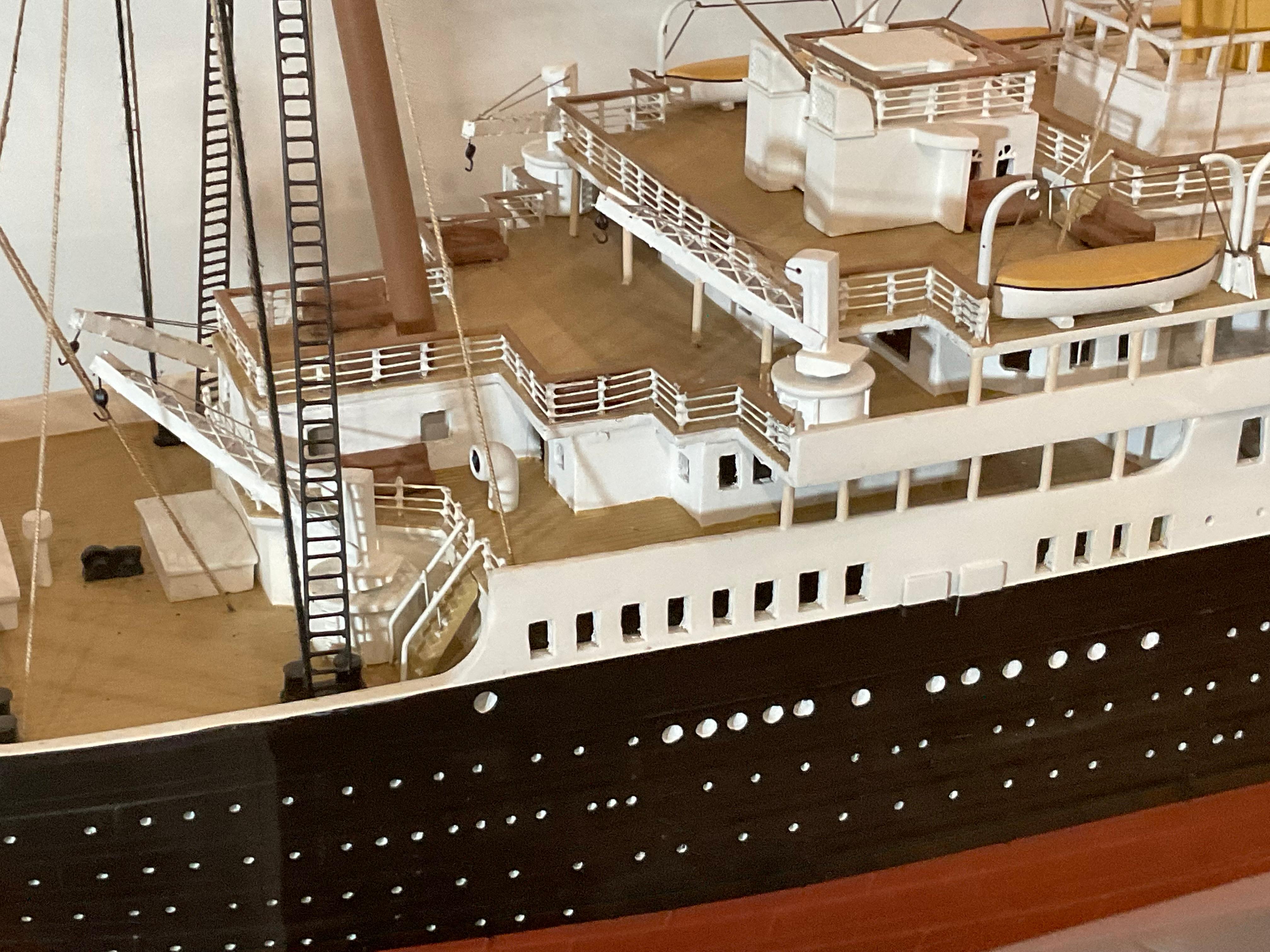 Six Foot Model of the Titanic For Sale 13