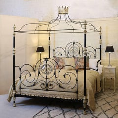 Six Foot Wide Alhambra Poster Bed