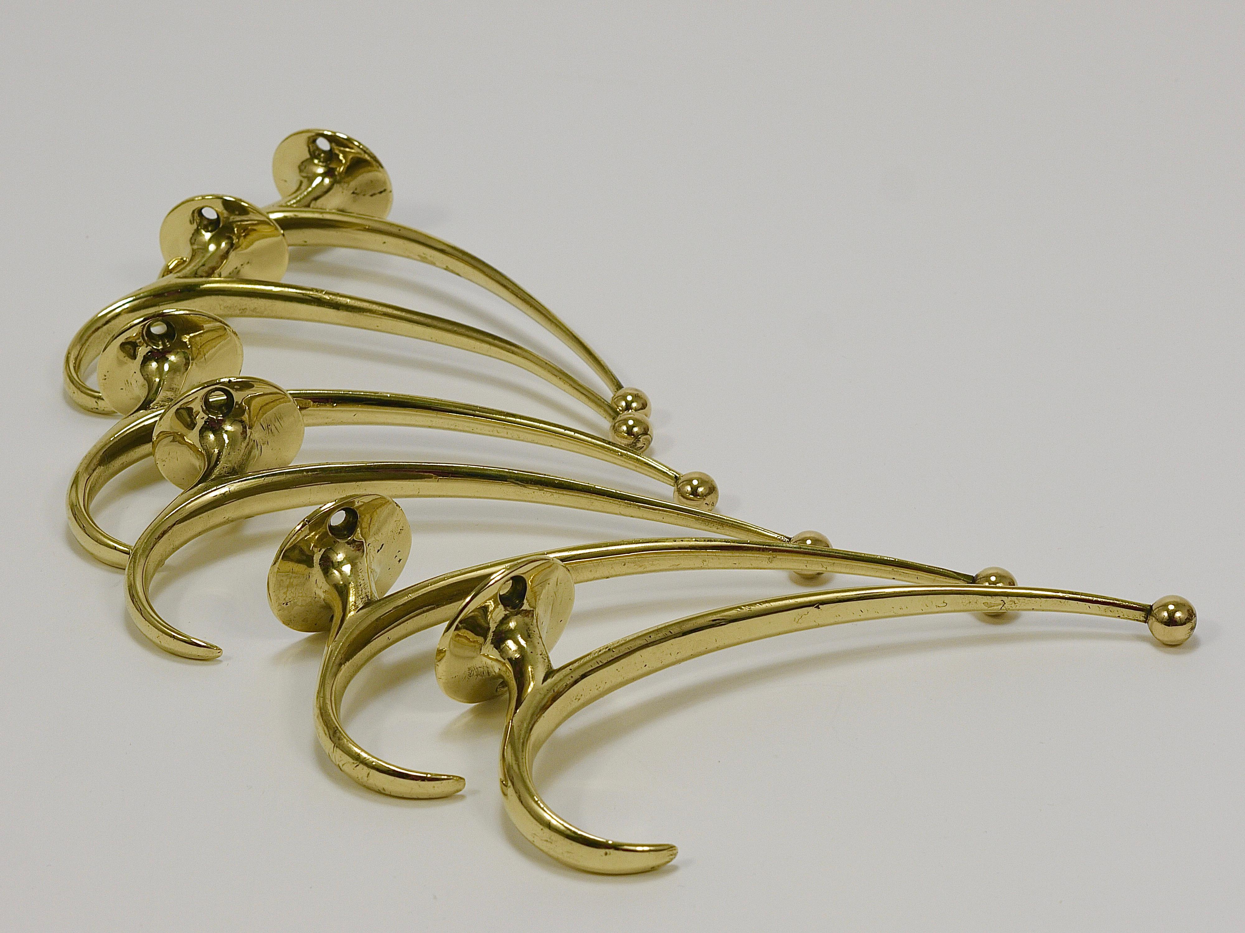Six Franz Hagenauer Vienna Mid-Century Curved Brass Wall Coat Hooks, 1950s For Sale 6