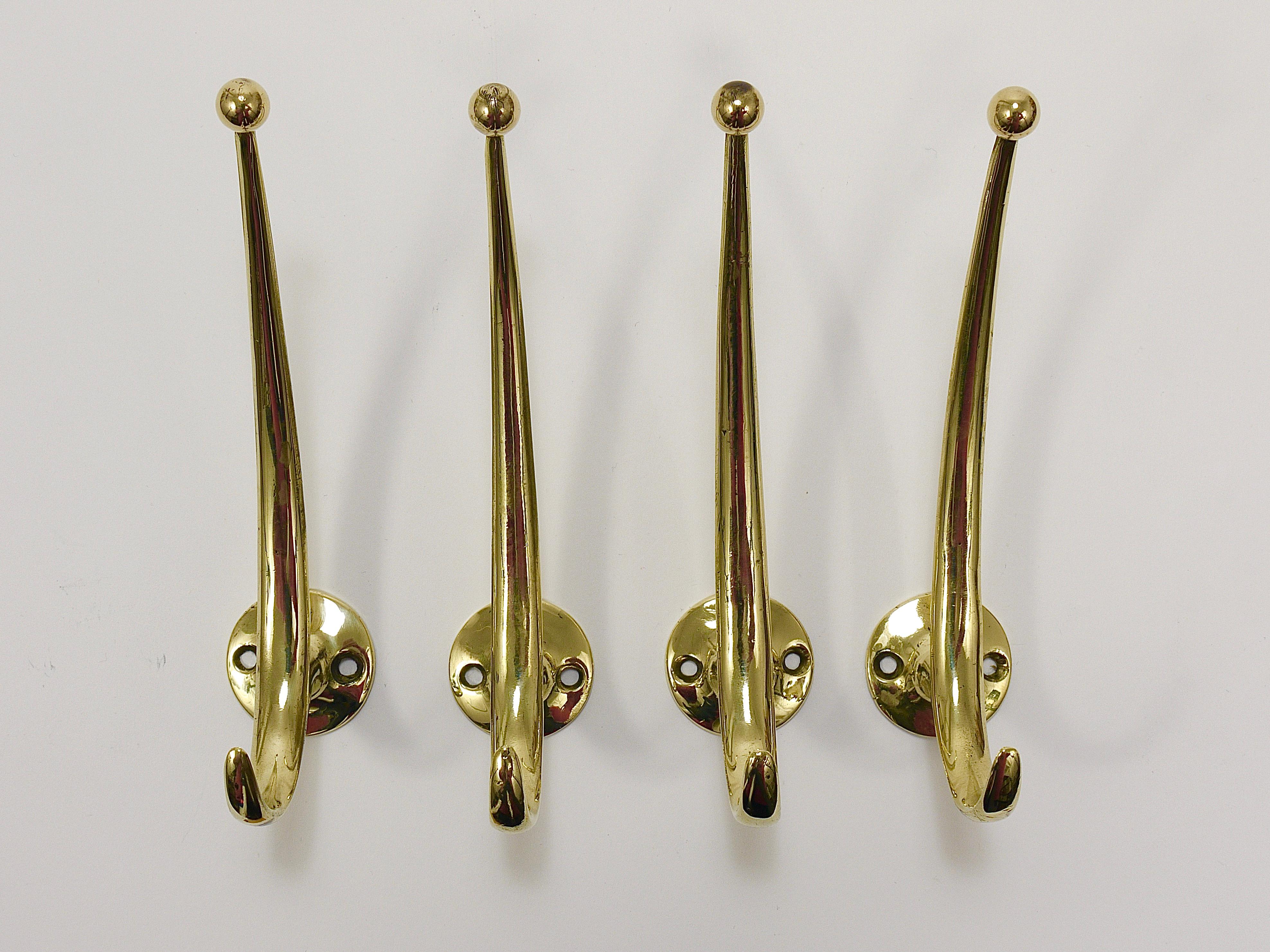 Six Franz Hagenauer Vienna Mid-Century Curved Brass Wall Coat Hooks, 1950s For Sale 3