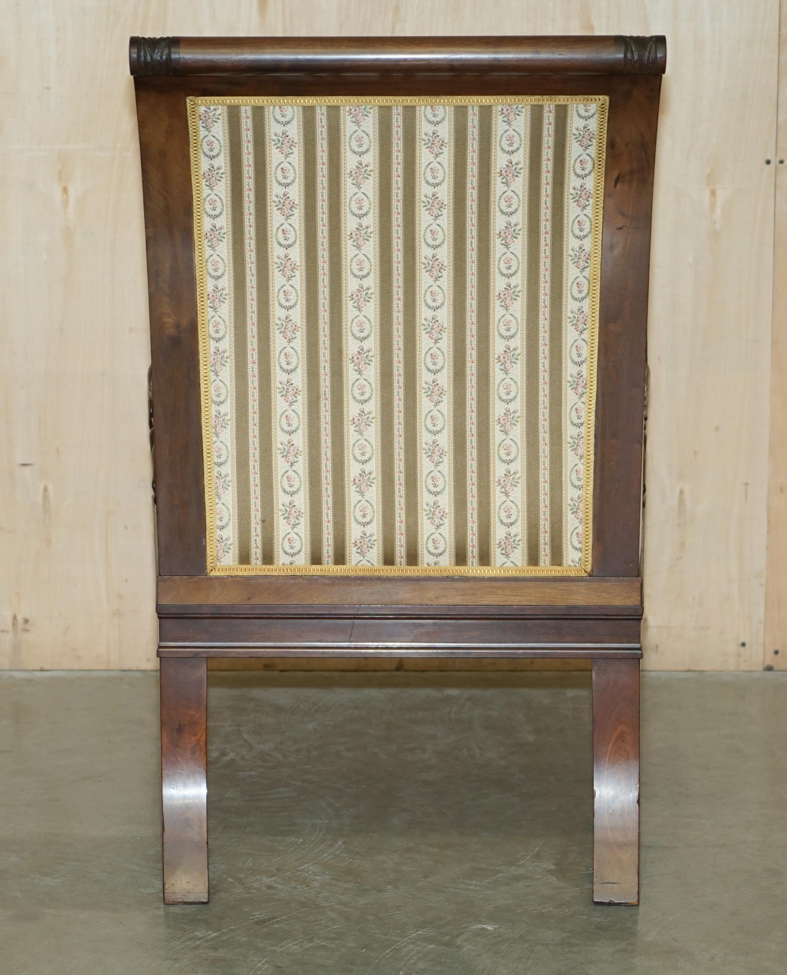 IX chaises de salle à manger THRONE EN HARDWOOD SPHINX ANTiQUE, sculptées à la main, FRANÇAIS 1880 en vente 13