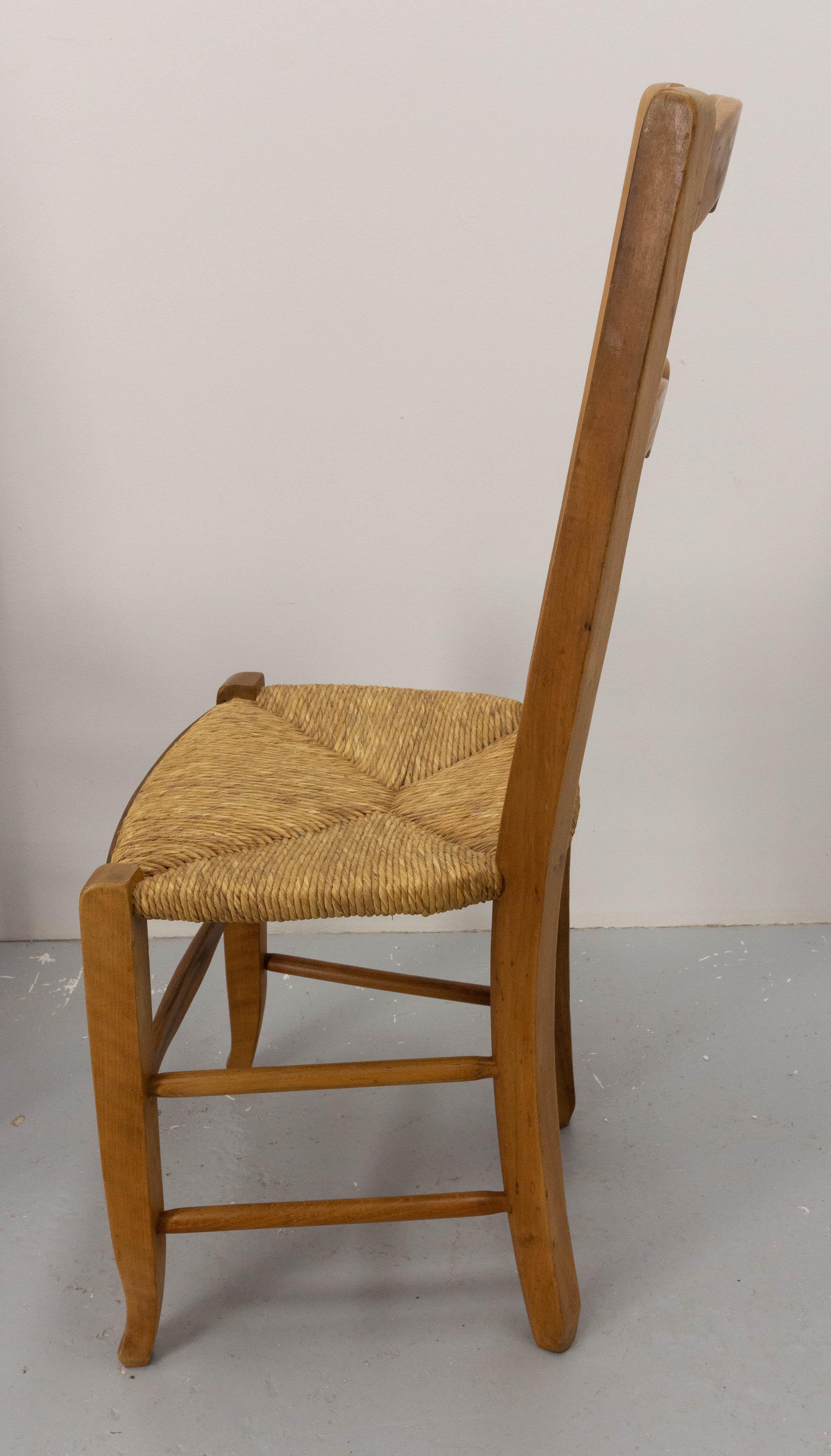 Six French Dining Chairs Oak Chairs Rush Seats Provincial Style, circa 1970 For Sale 3